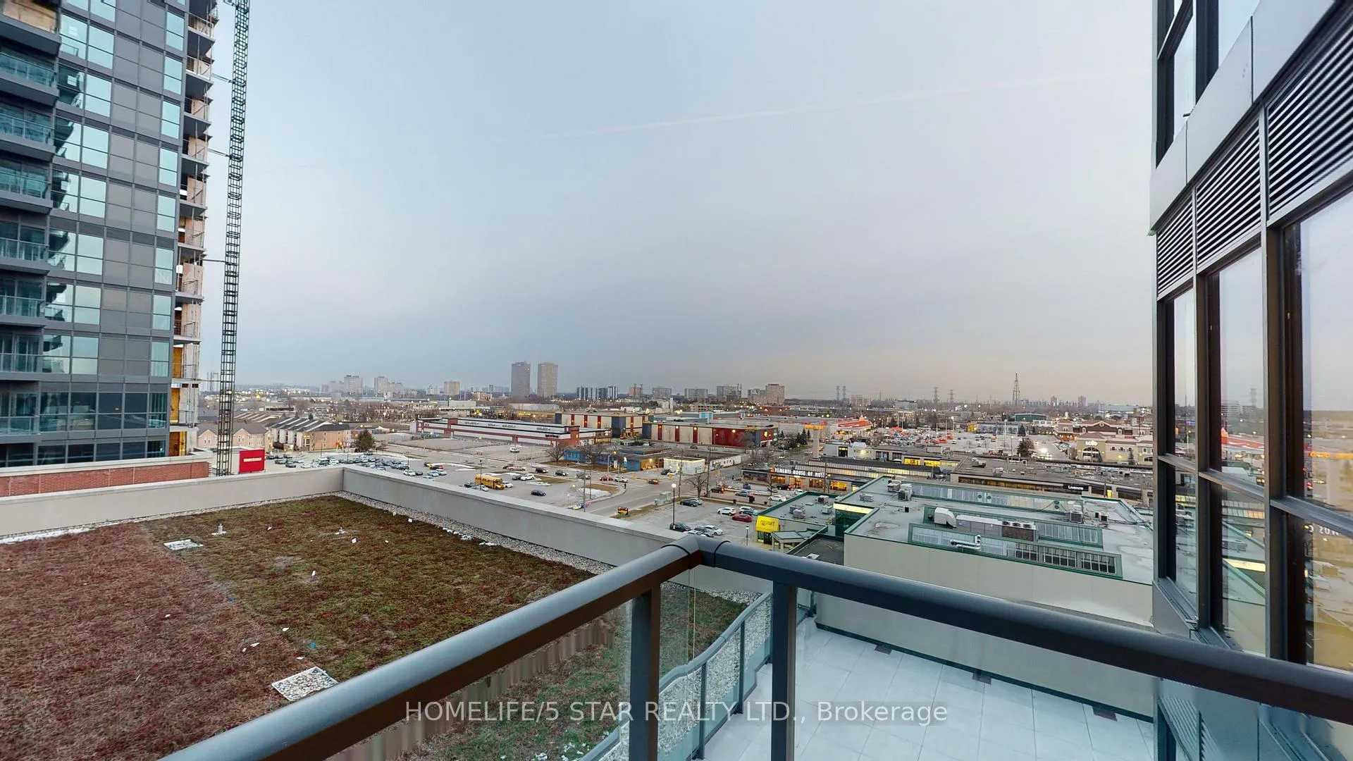 Photo 12 of Unit 818, 33 Frederick Todd Way, Toronto, Thorncliffe Park — HOMEH
