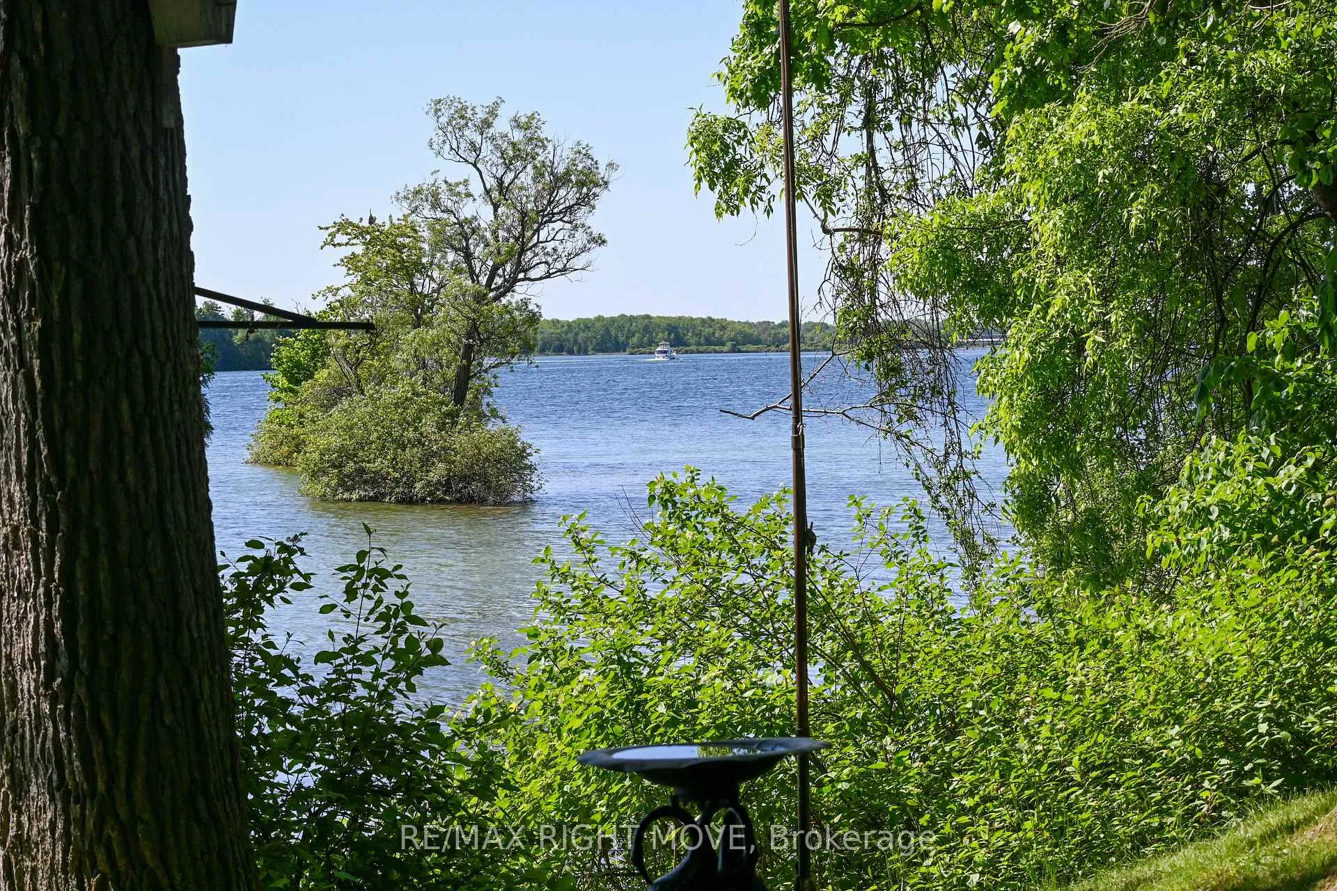 Photo 17 of 1017 Heron Island, Ramara, Rural Ramara — HOMEH