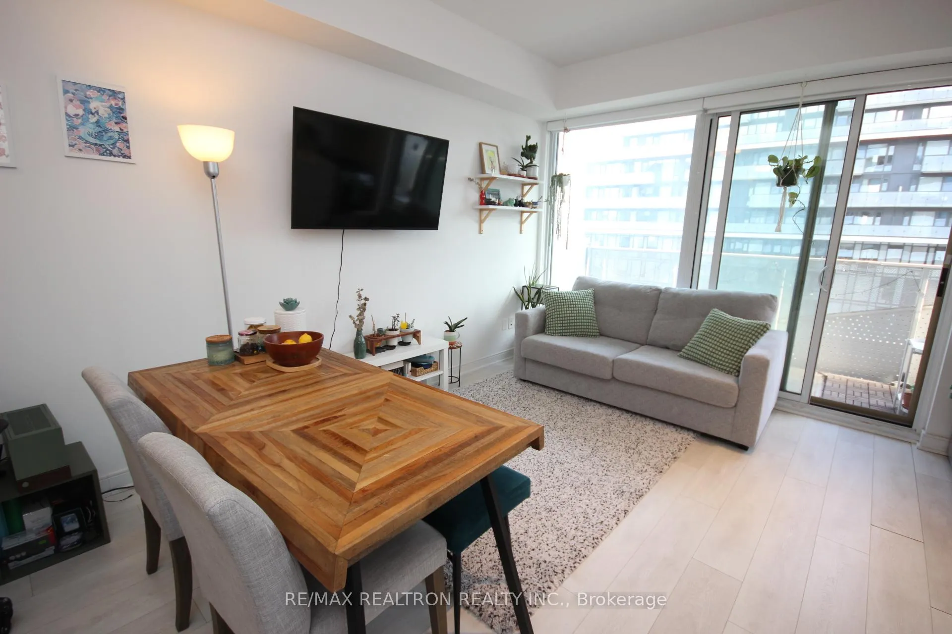 Photo 8 of Unit 607, 60 Tannery Road, Toronto, Waterfront Communities — HOMEH