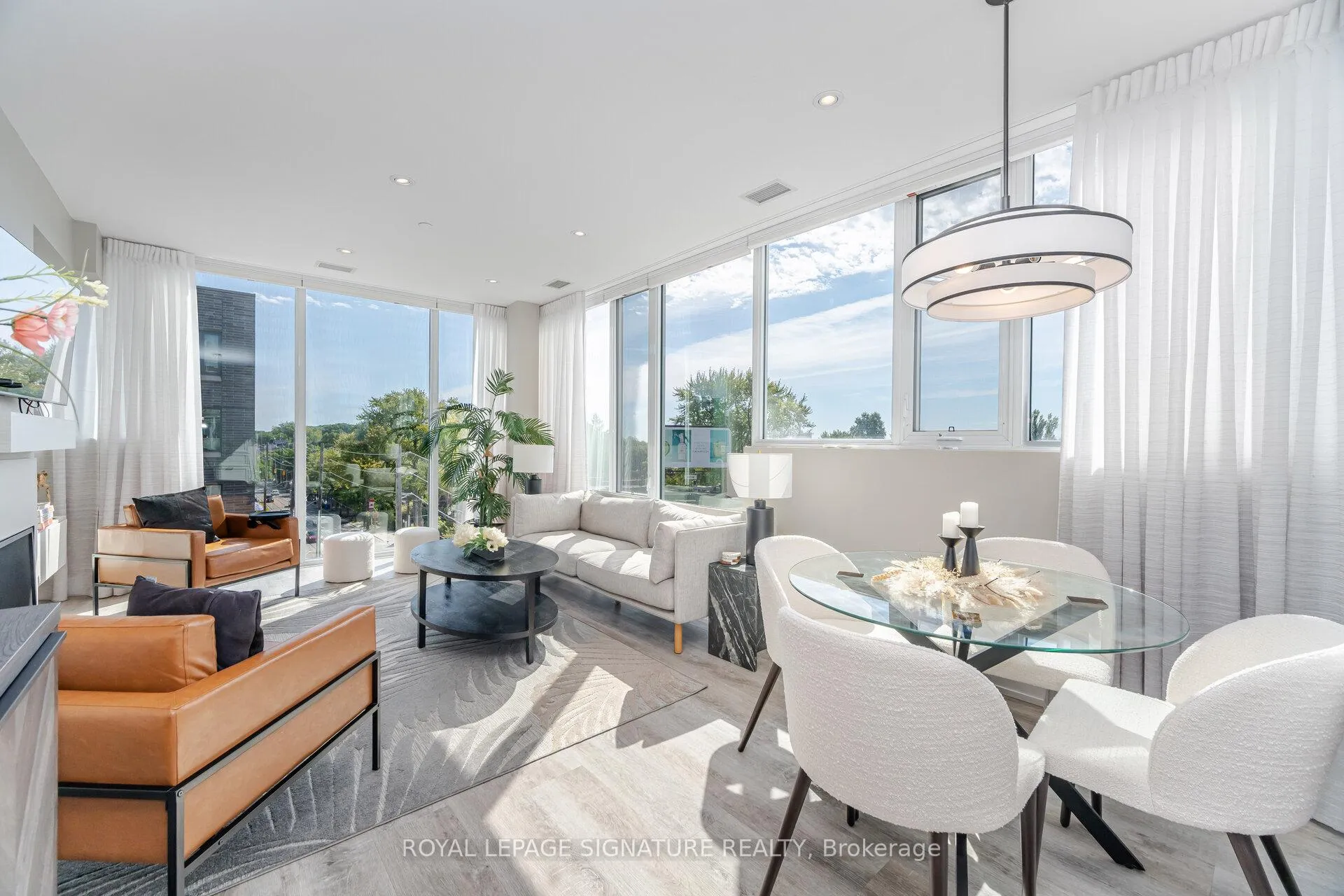 Photo 2 of Unit 502, 200 Woodbine Avenue, Toronto, The Beaches — HOMEH
