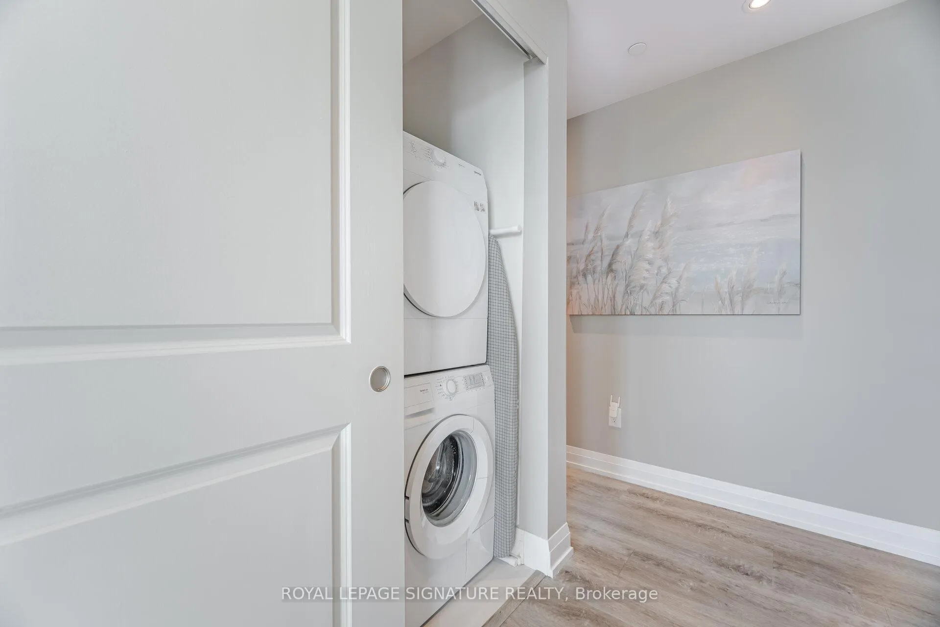 Photo 23 of Unit 502, 200 Woodbine Avenue, Toronto, The Beaches — HOMEH