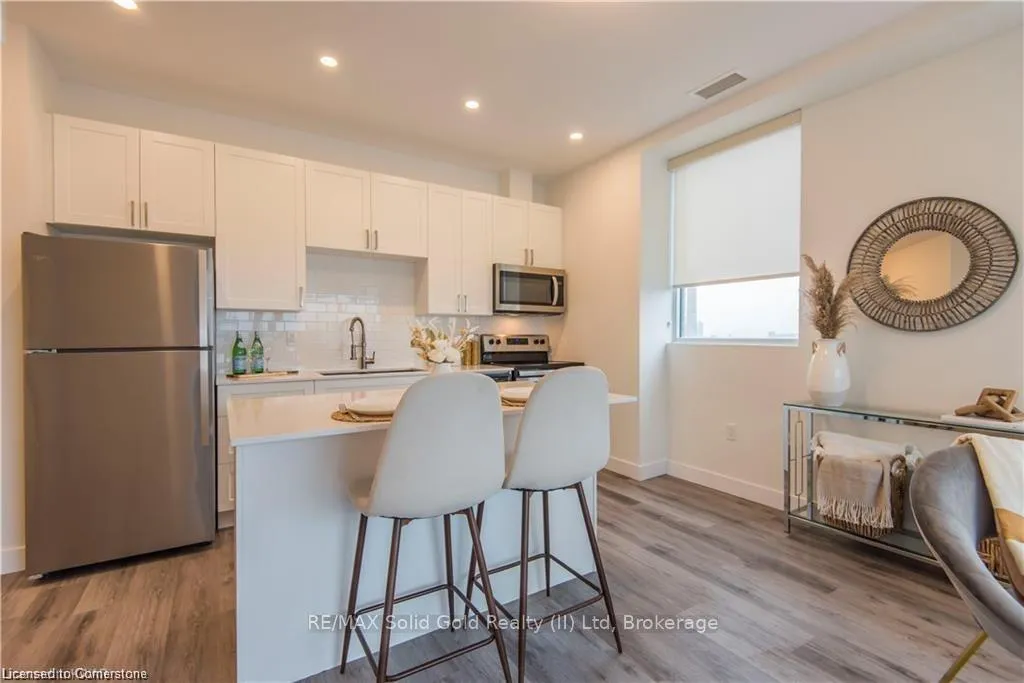 Photo 11 of Unit 907, 100 Garment Street, Waterloo — HOMEH