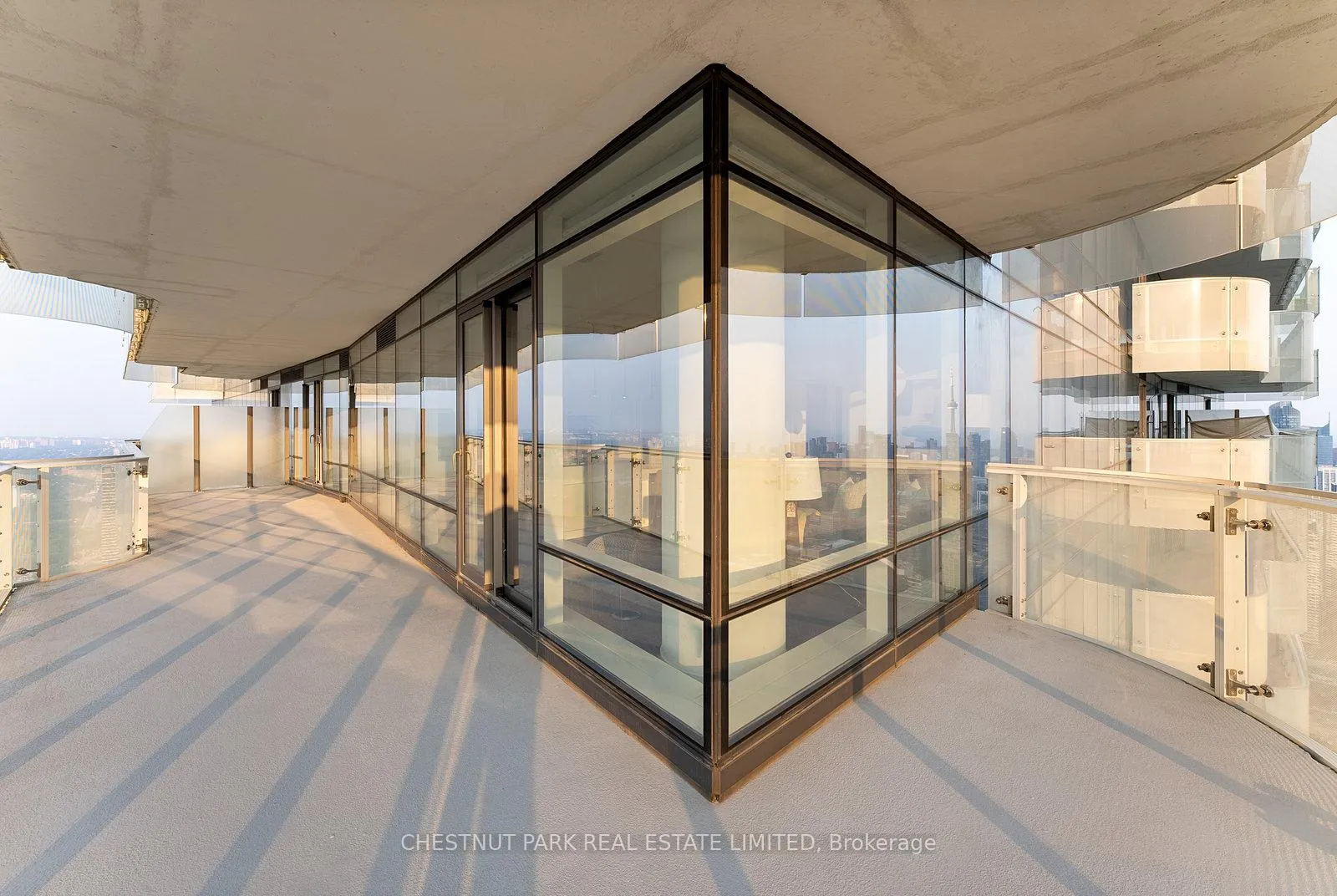 Photo 32 of Unit 7006, 1 Bloor Street E, Toronto, Church-Yonge Corridor — HOMEH