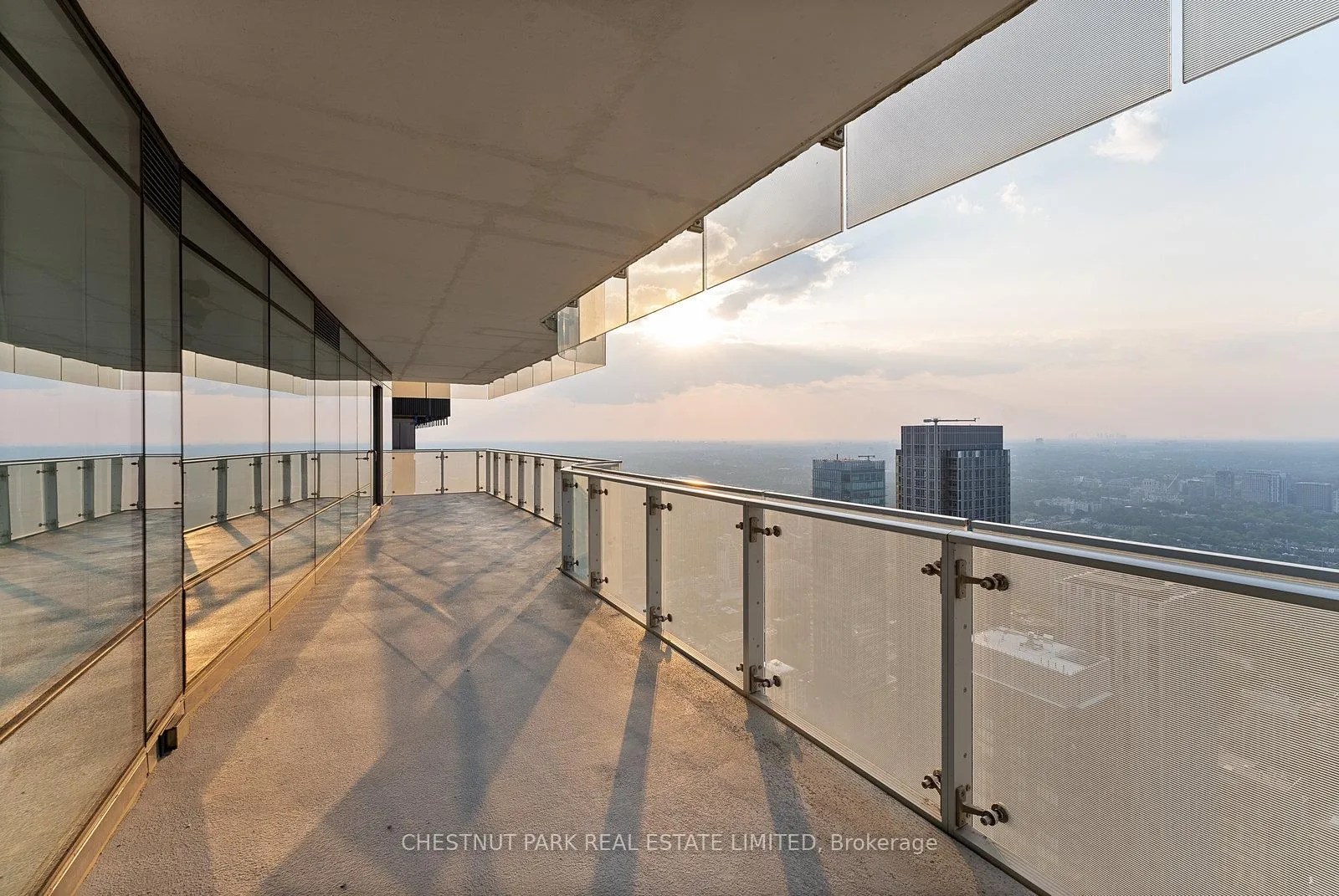 Photo 33 of Unit 7006, 1 Bloor Street E, Toronto, Church-Yonge Corridor — HOMEH