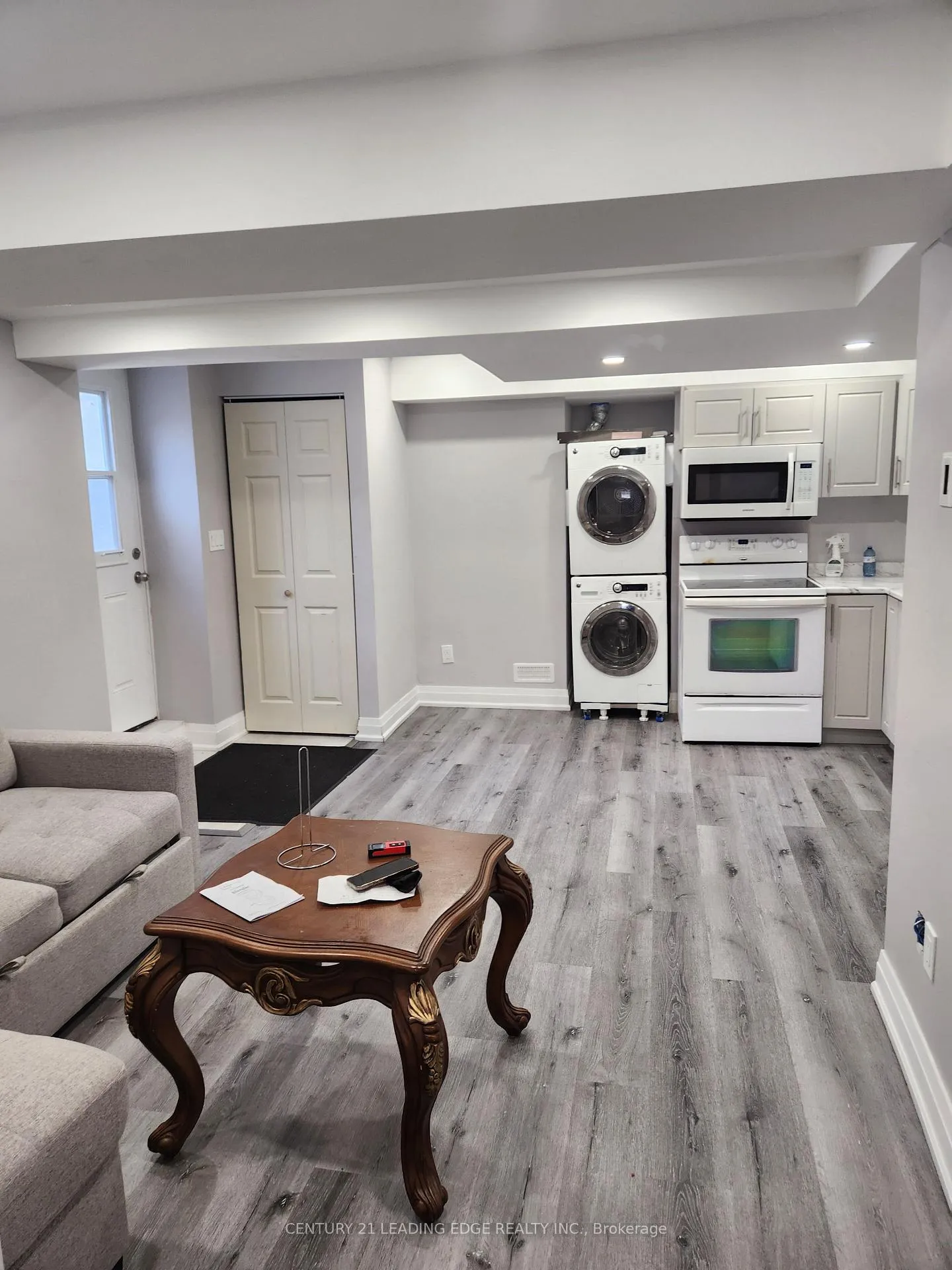 Photo 6 of Unit #Lower, 28 Cedarholme Avenue, Caledon, Caledon East — HOMEH