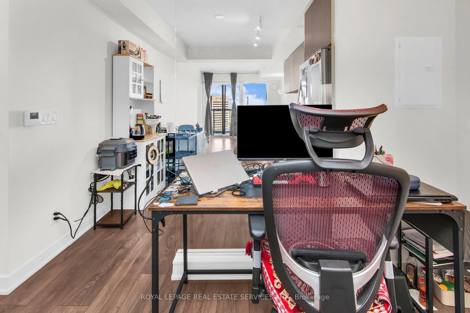 Photo 10 of Unit 1405, 2 Sonic Way, Toronto, Flemingdon Park — HOMEH