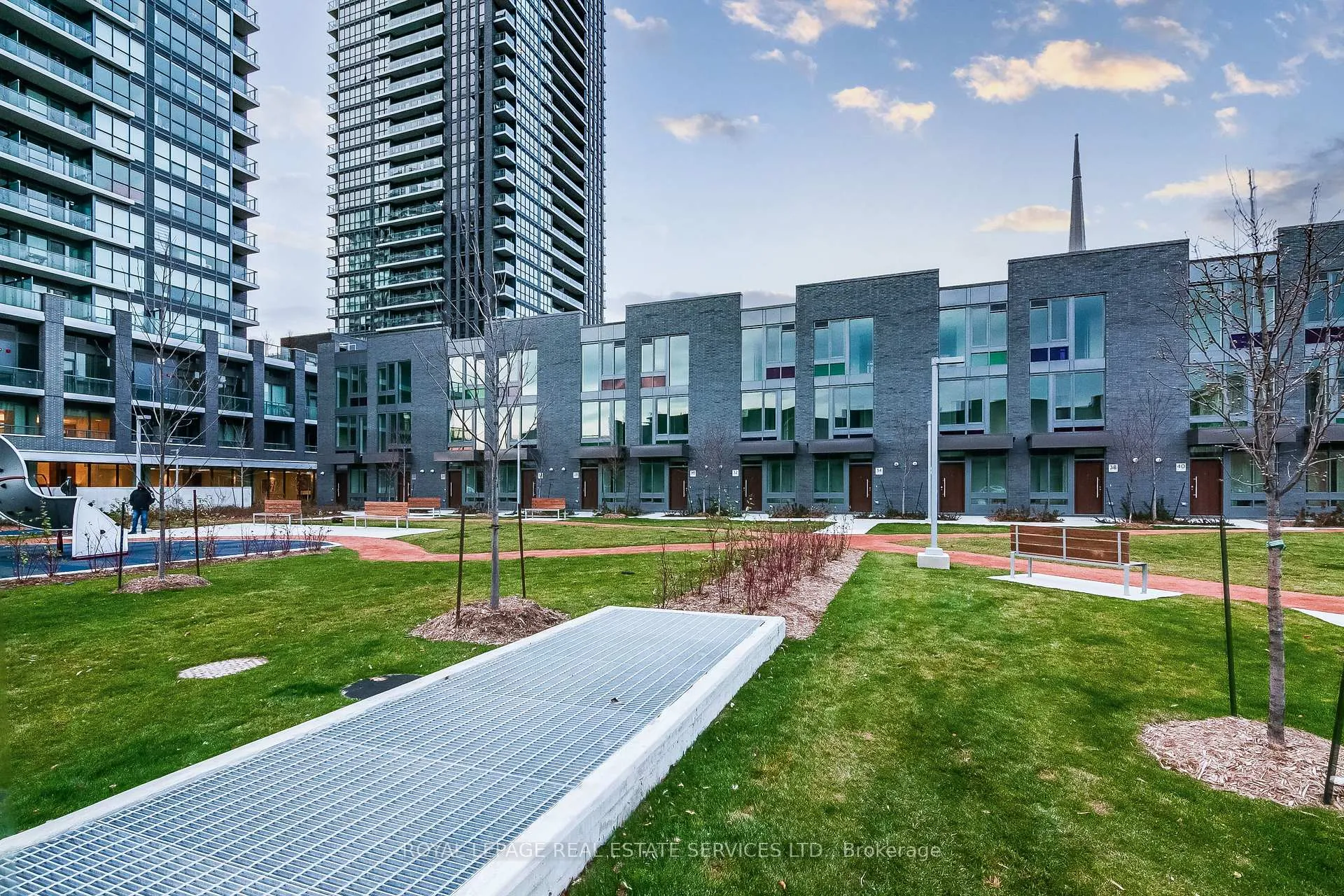 Photo 36 of Unit 1405, 2 Sonic Way, Toronto, Flemingdon Park — HOMEH
