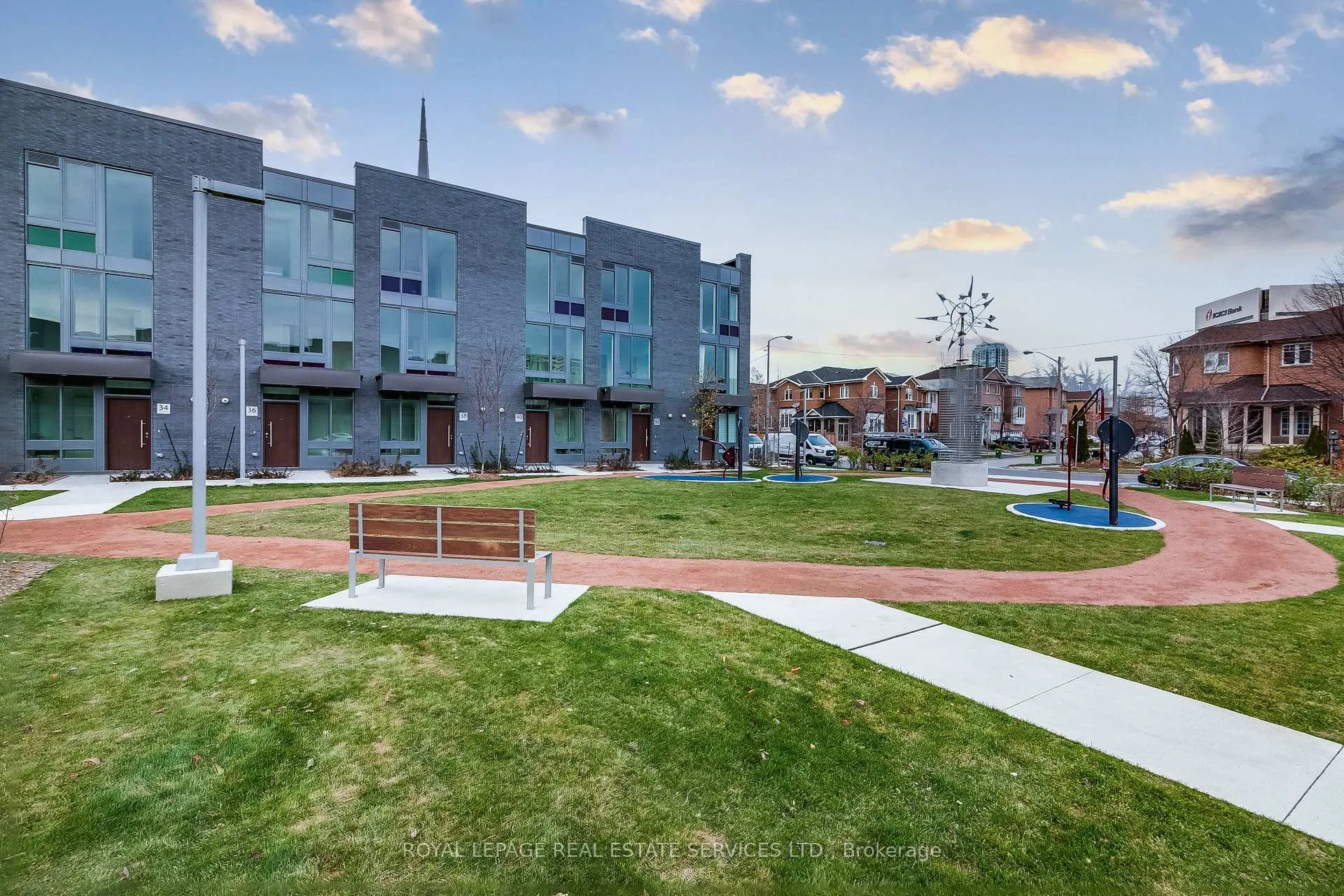 Photo 37 of Unit 1405, 2 Sonic Way, Toronto, Flemingdon Park — HOMEH