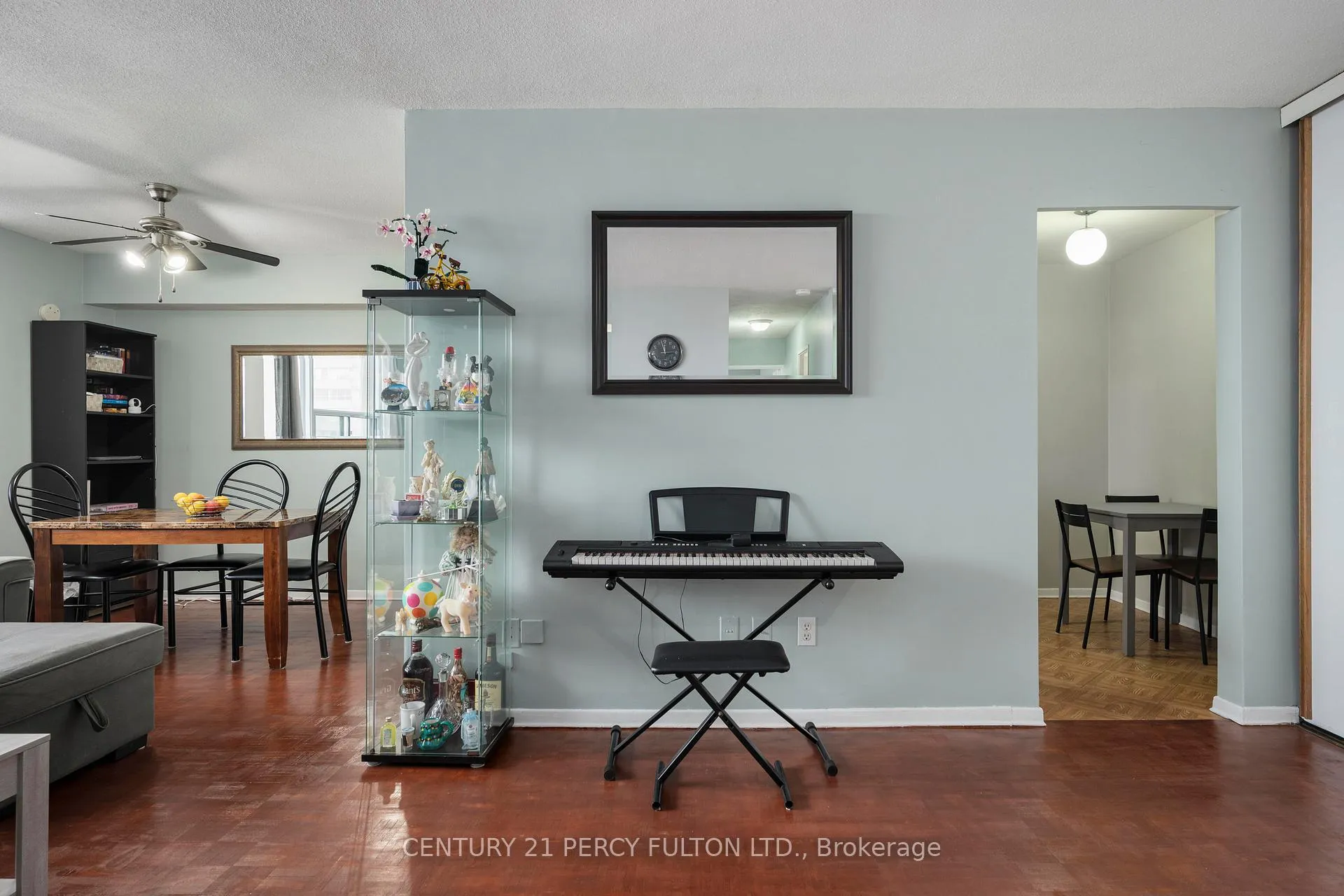 Photo 10 of Unit 915, 180 Markham Road, Scarborough, Scarborough Village — HOMEH