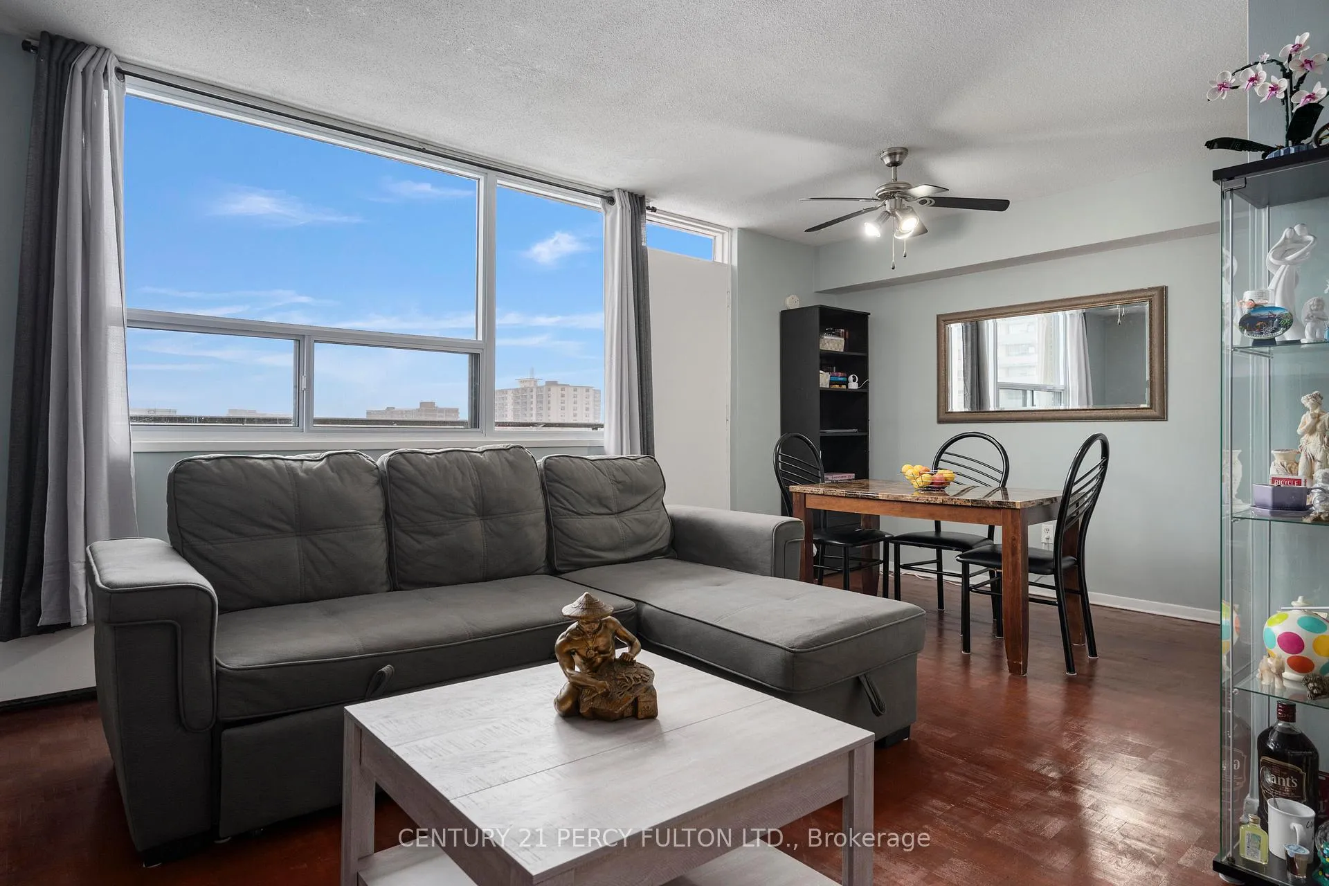 Photo 11 of Unit 915, 180 Markham Road, Scarborough, Scarborough Village — HOMEH