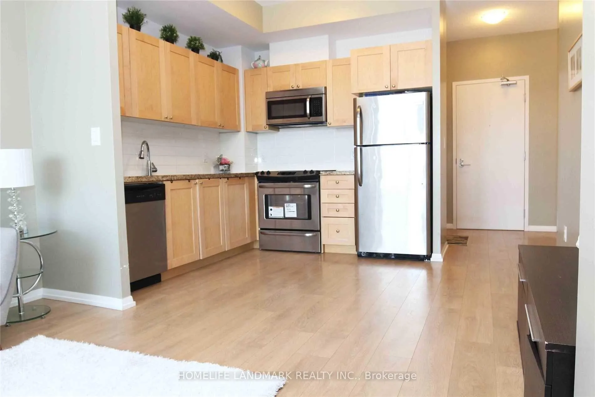 Photo 5 of Unit 333, 540 Bur Oak Avenue, Markham, Berczy — HOMEH