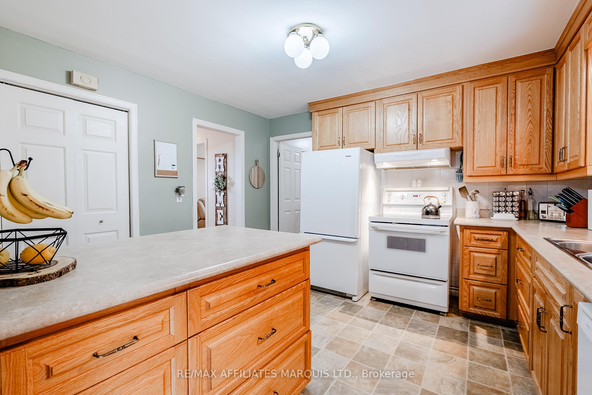 Photo 15 of 113 Ellen Avenue, Cornwall — HOMEH