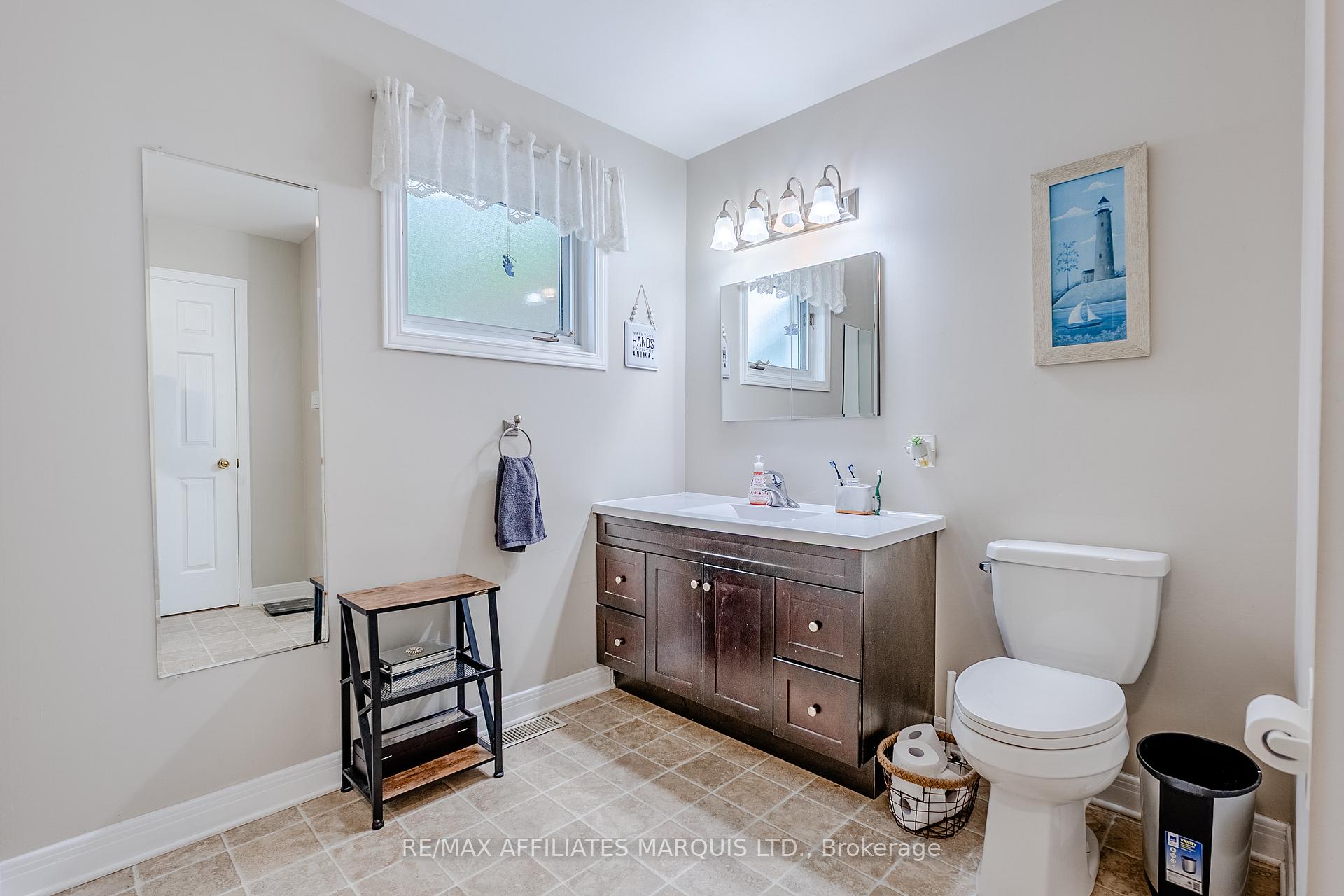 Photo 17 of 113 Ellen Avenue, Cornwall — HOMEH
