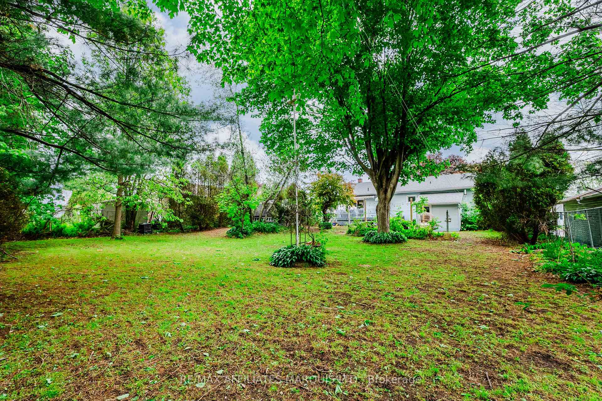 Photo 33 of 113 Ellen Avenue, Cornwall — HOMEH