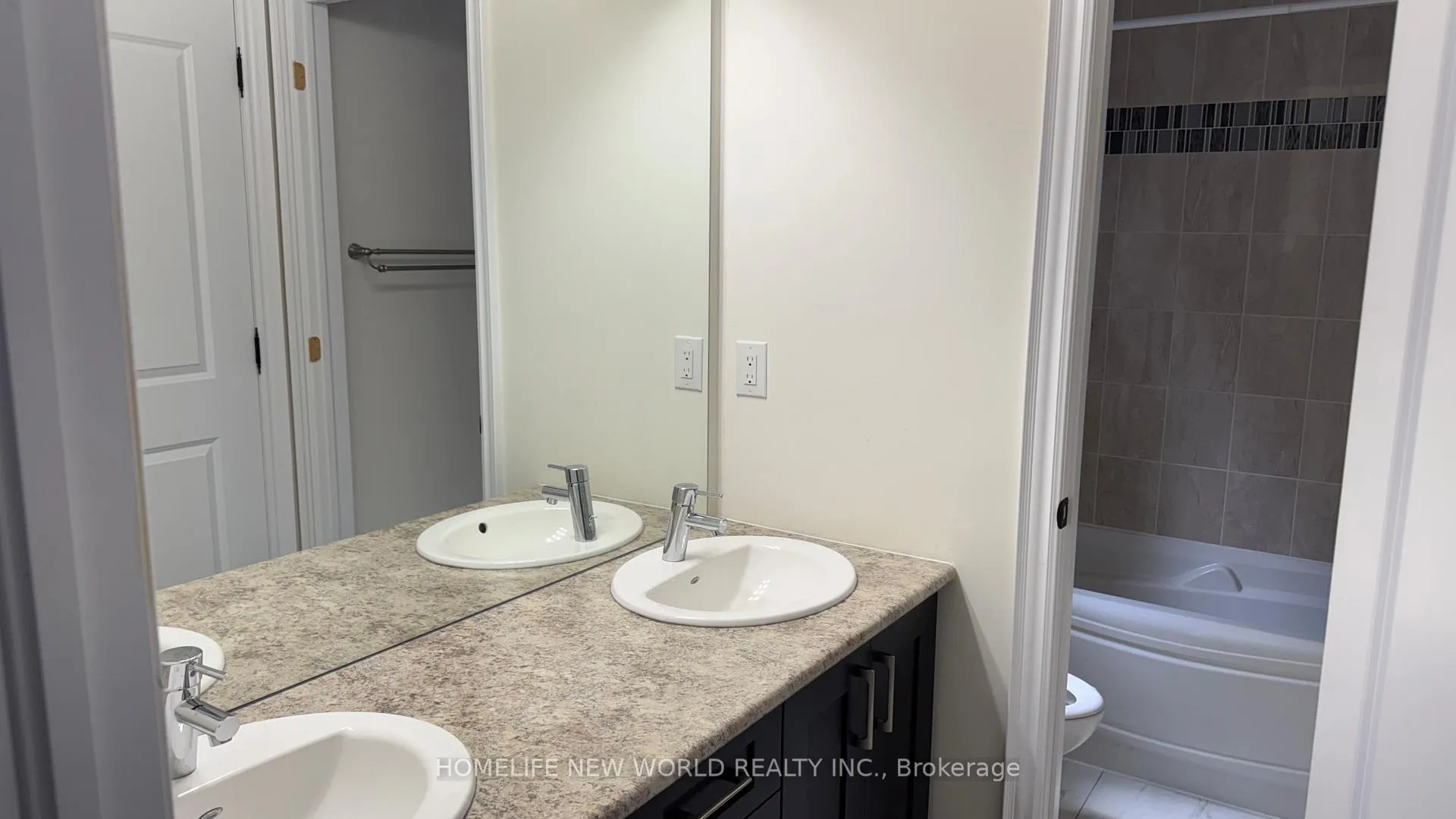 Photo 11 of Unit Second Floor, 290 Angus Glen Boulevard, Markham, Angus Glen — HOMEH