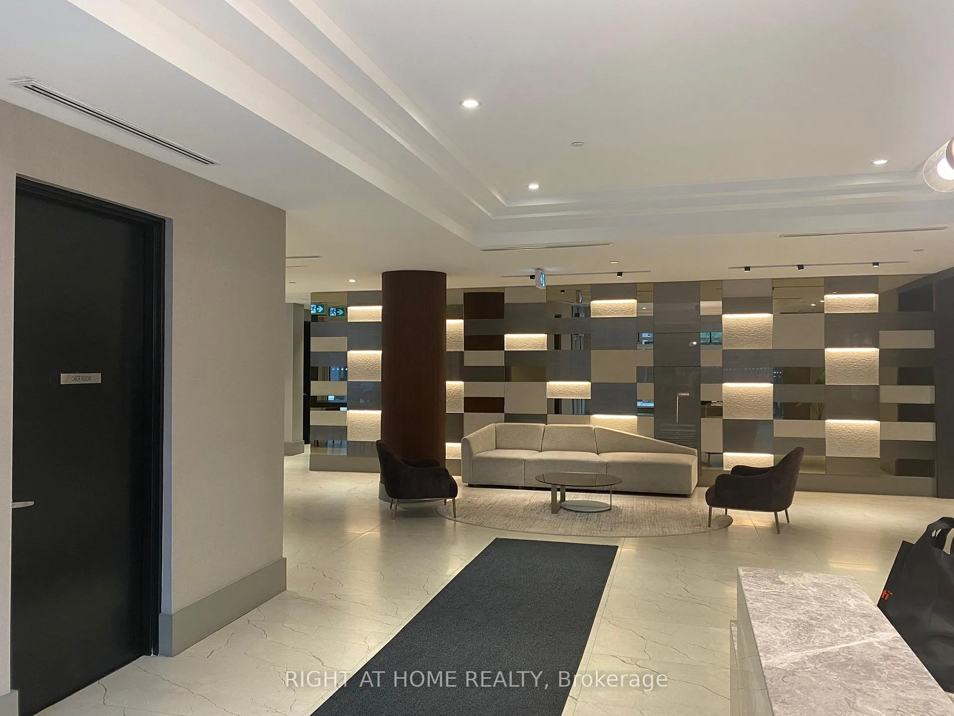 Photo 4 of Unit 1110, 55 Duke Street W, Kitchener — HOMEH
