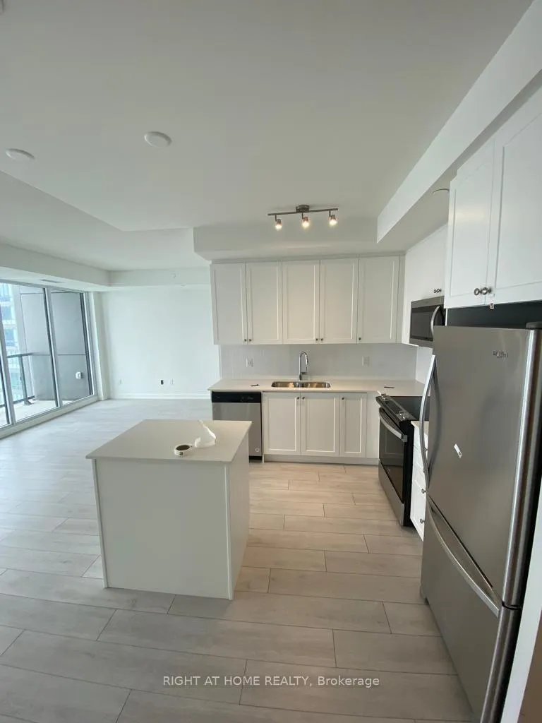 Photo 7 of Unit 1110, 55 Duke Street W, Kitchener — HOMEH