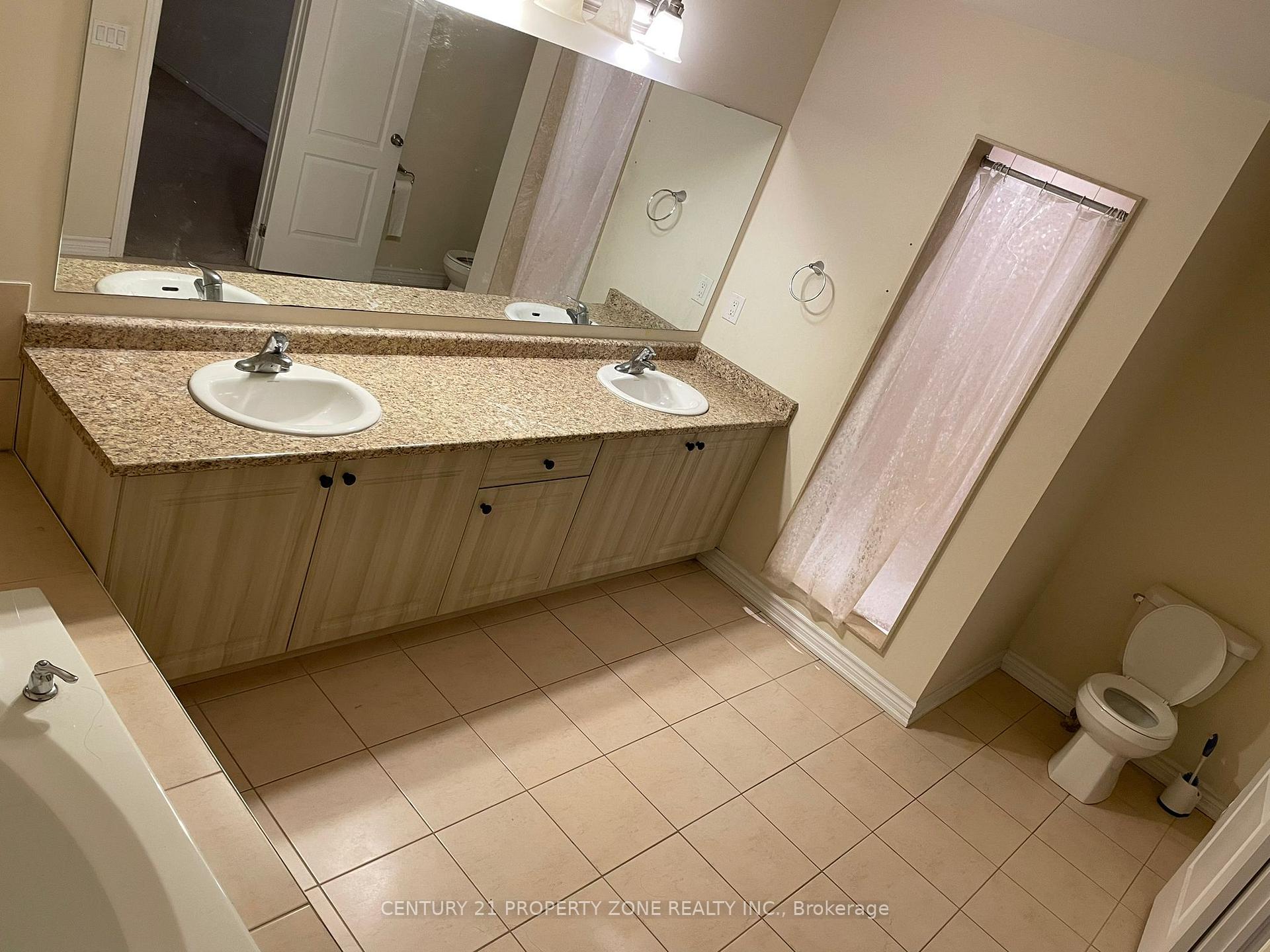 Photo 13 of 8 Hamilton Court, Caledon, Rural Caledon — HOMEH