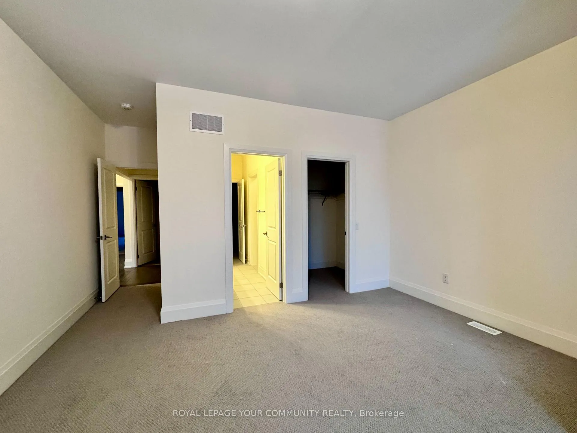Photo 10 of 38 Elverton Crescent, Brampton, Northwest Brampton — HOMEH