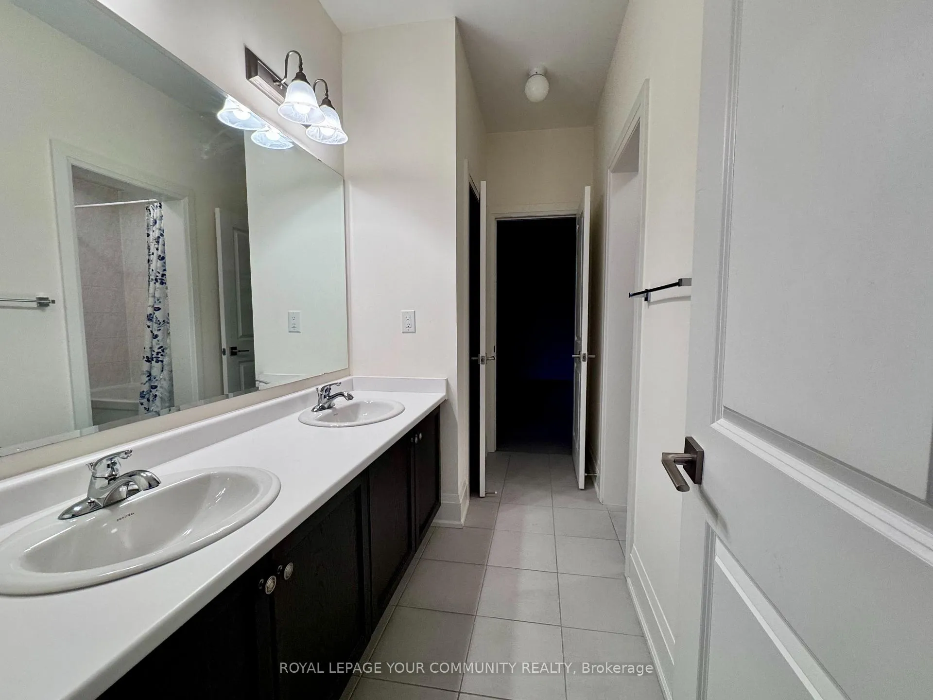 Photo 11 of 38 Elverton Crescent, Brampton, Northwest Brampton — HOMEH