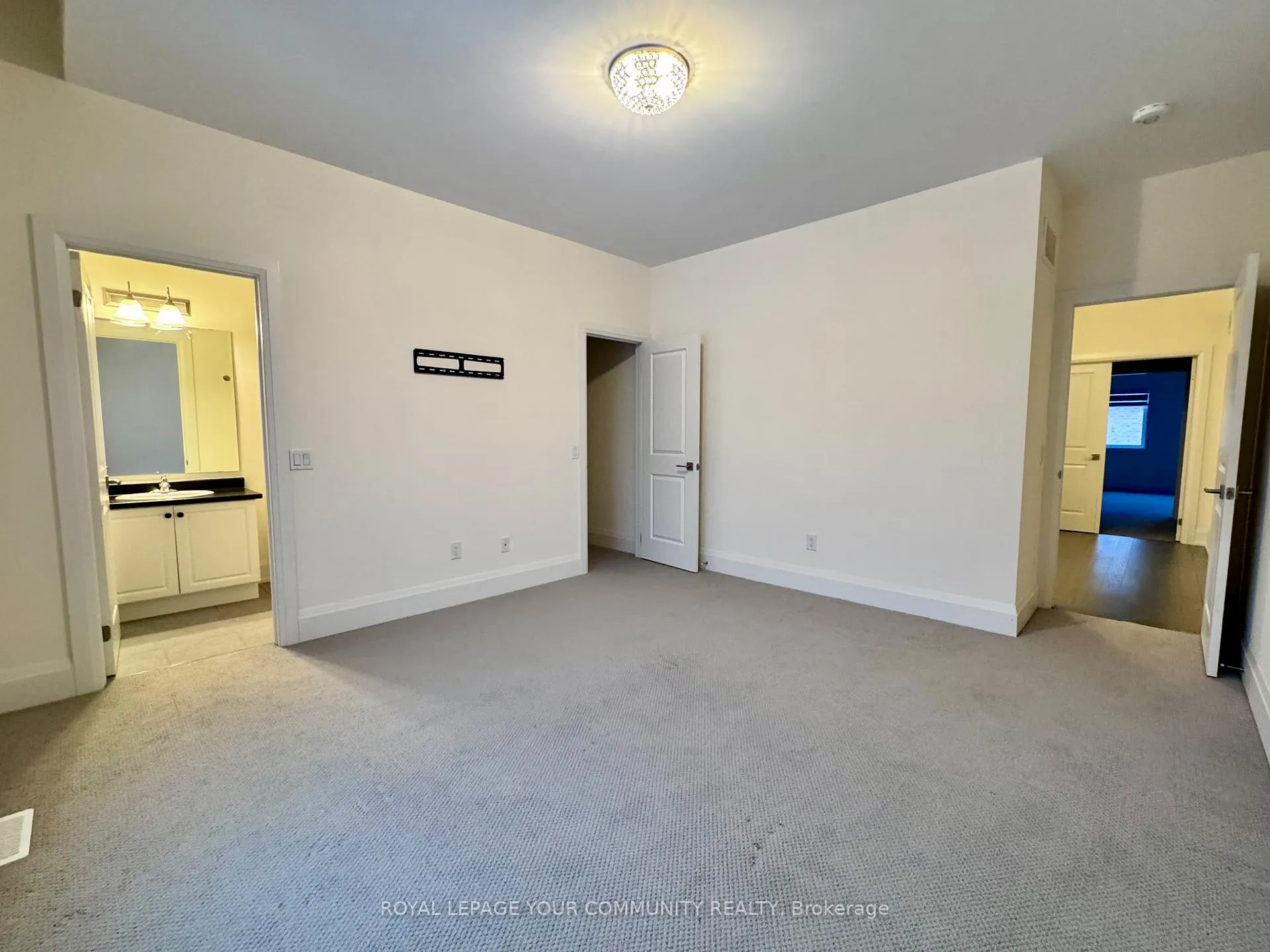 Photo 17 of 38 Elverton Crescent, Brampton, Northwest Brampton — HOMEH