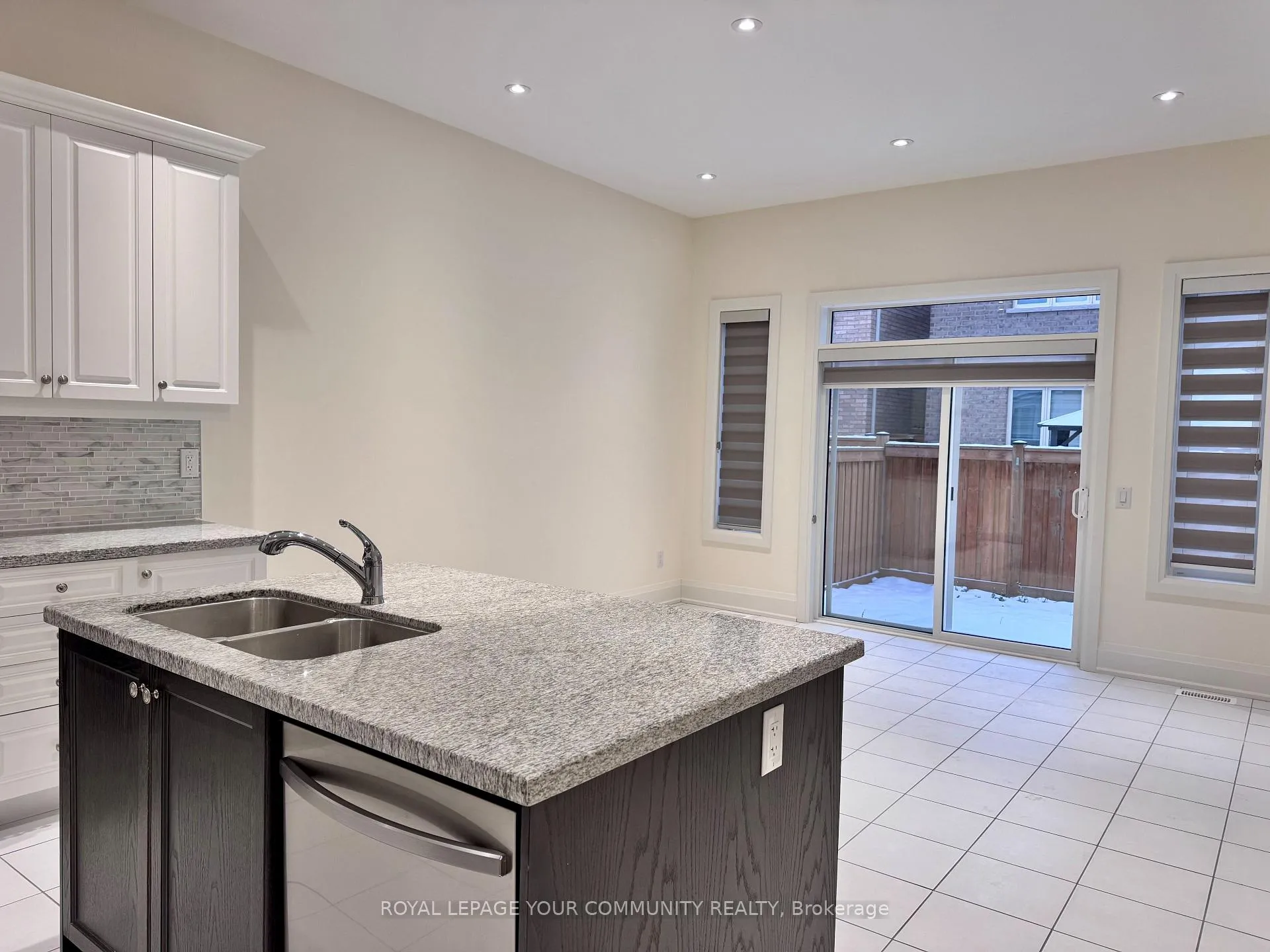 Photo 27 of 38 Elverton Crescent, Brampton, Northwest Brampton — HOMEH