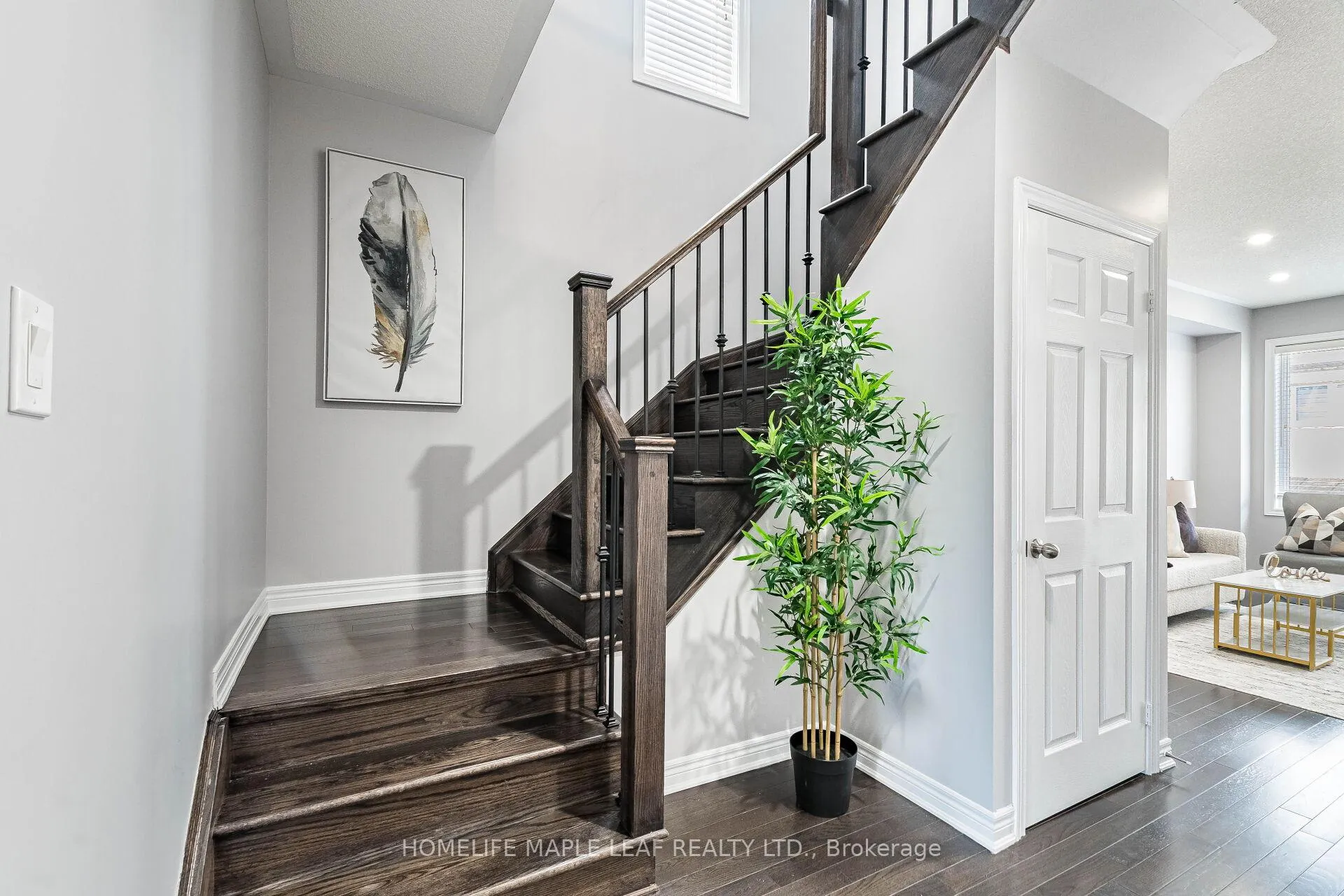 Photo 19 of 76 Rockman Crescent, Brampton, Northwest Brampton — HOMEH