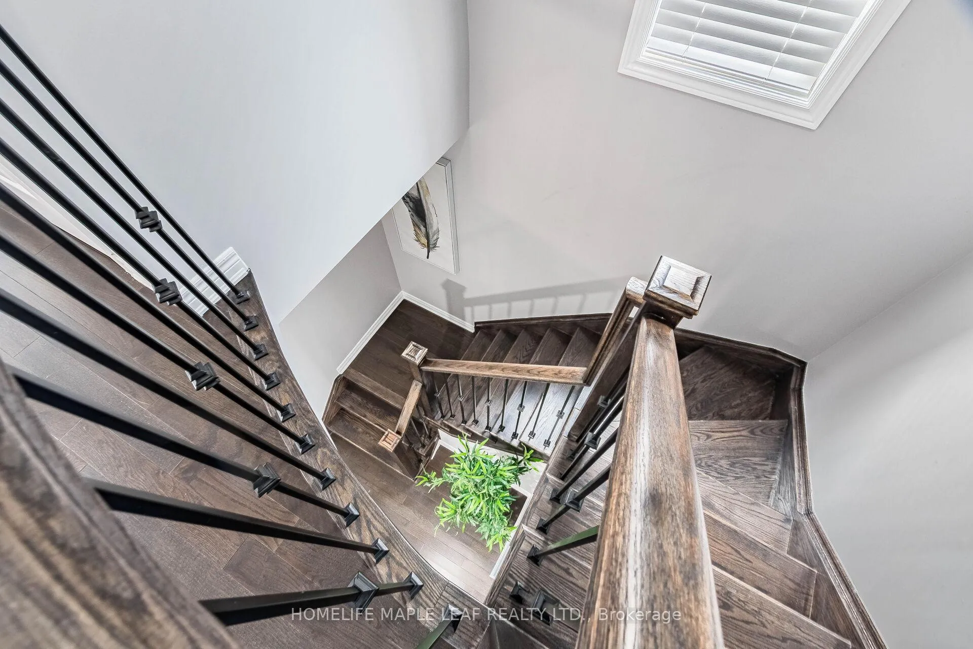 Photo 21 of 76 Rockman Crescent, Brampton, Northwest Brampton — HOMEH