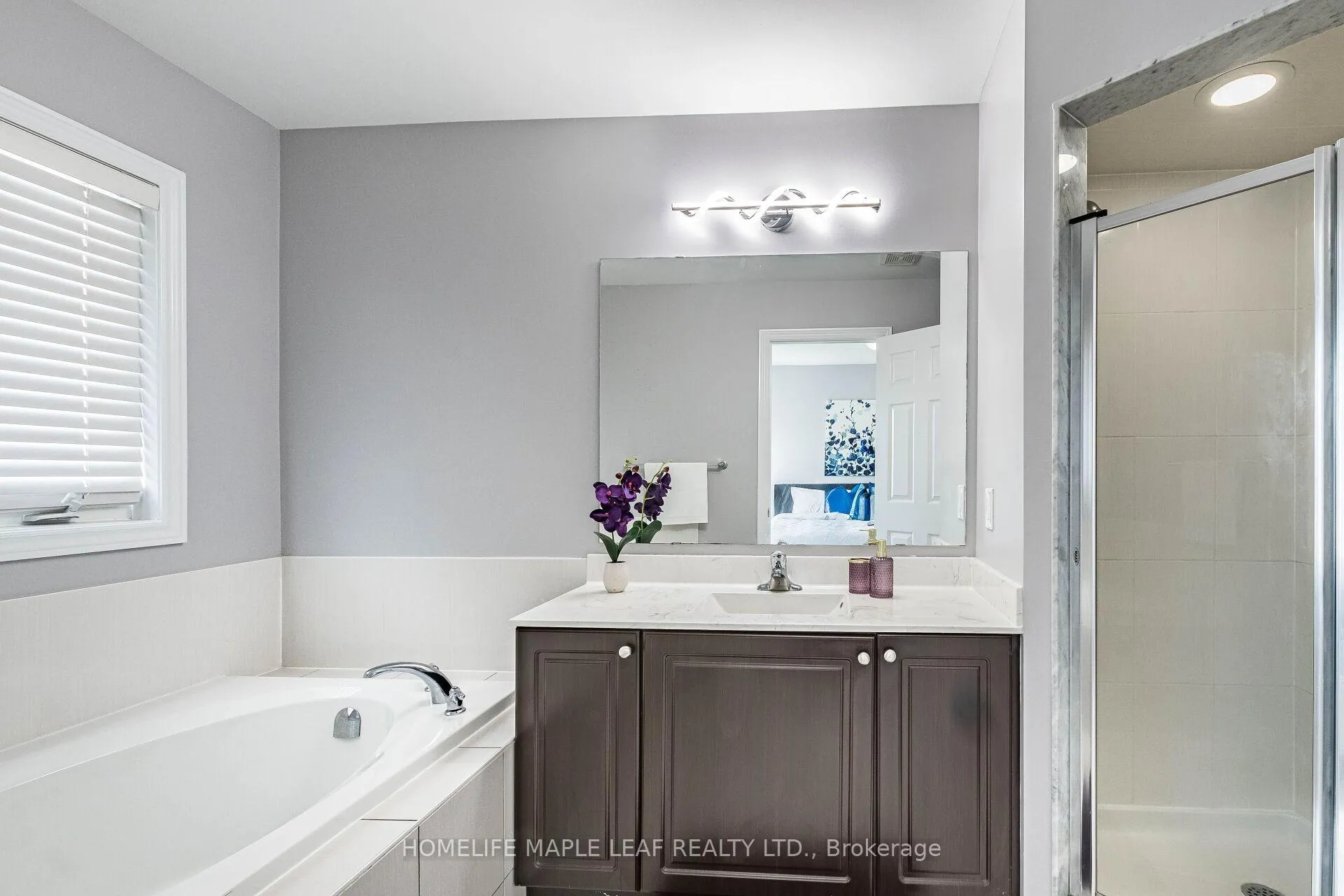 Photo 28 of 76 Rockman Crescent, Brampton, Northwest Brampton — HOMEH
