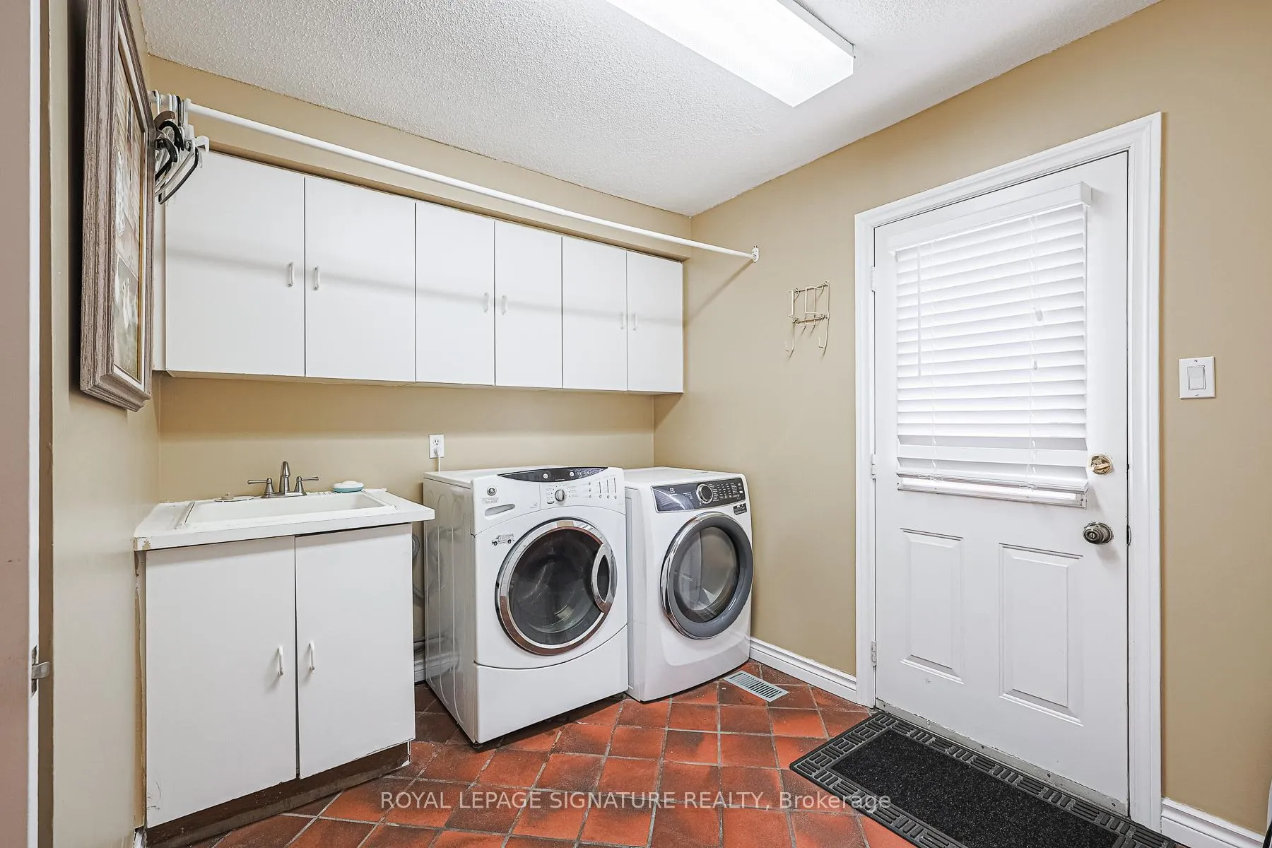 Photo 6 of 286 Green Lane, Markham, Thornlea — HOMEH