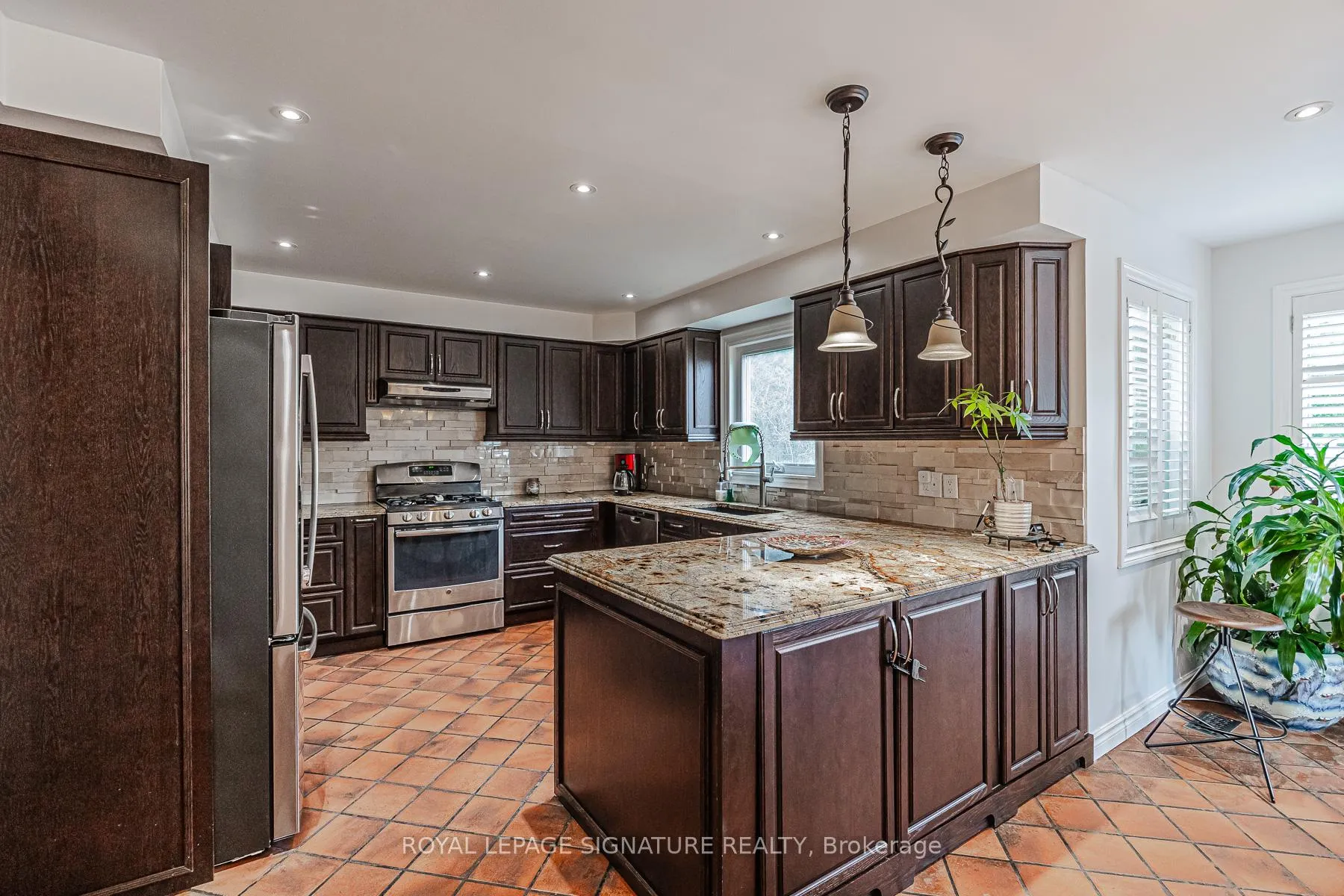Photo 11 of 286 Green Lane, Markham, Thornlea — HOMEH
