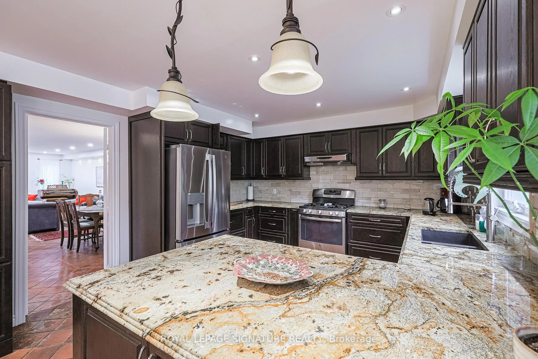 Photo 12 of 286 Green Lane, Markham, Thornlea — HOMEH