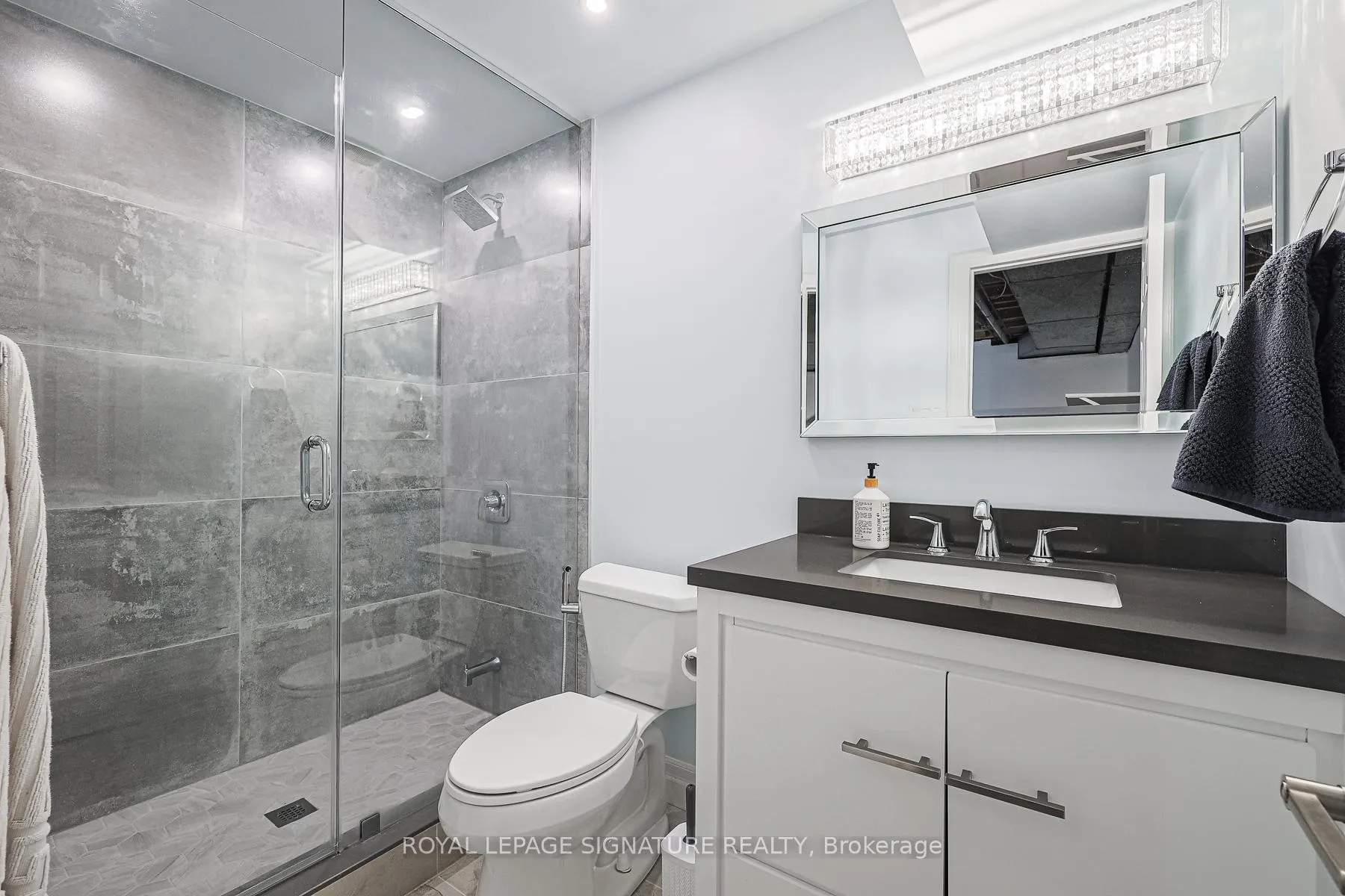 Photo 32 of 286 Green Lane, Markham, Thornlea — HOMEH