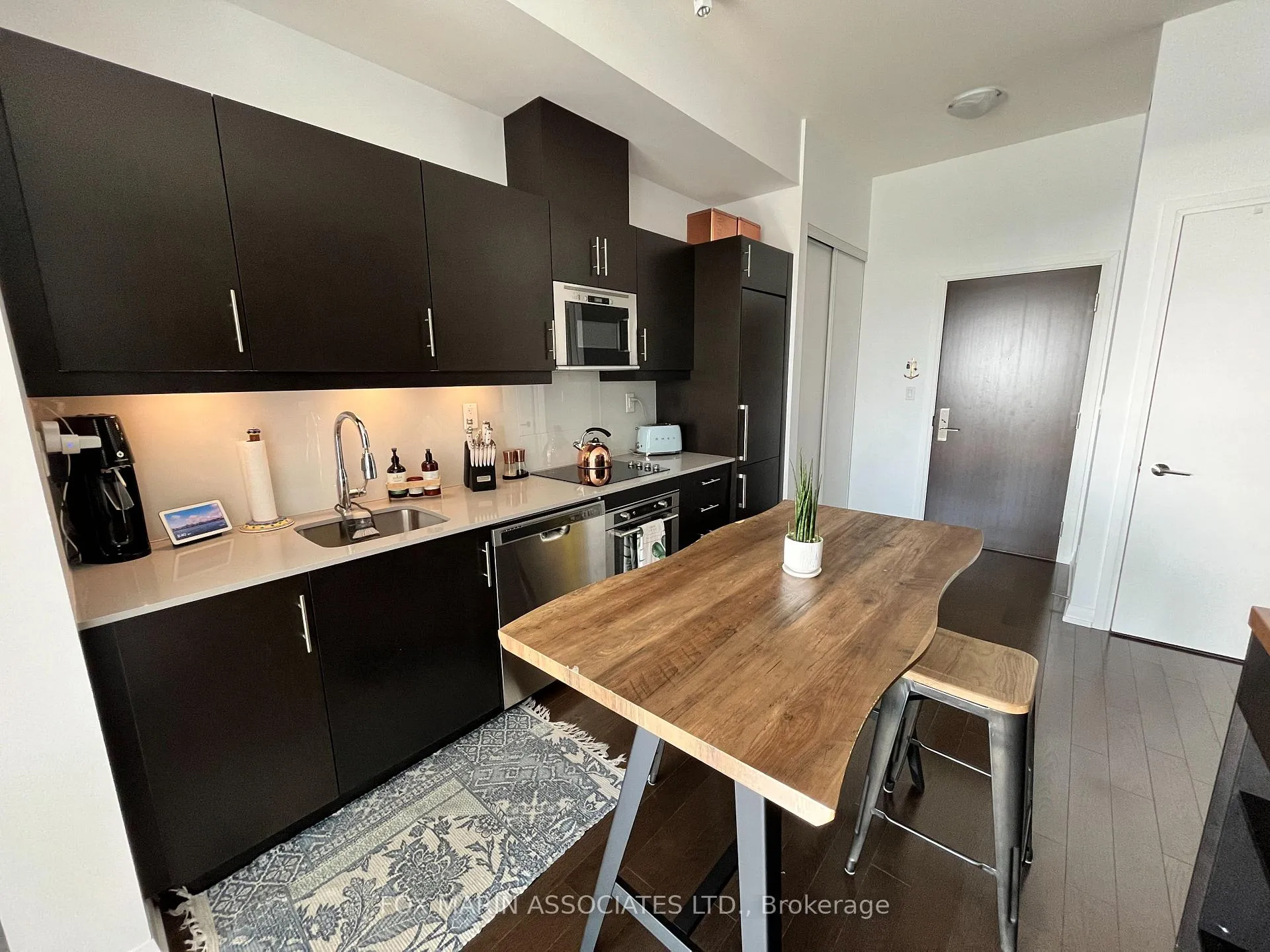Photo 3 of Unit 2026, 460 Adelaide Street E, Toronto, Moss Park — HOMEH