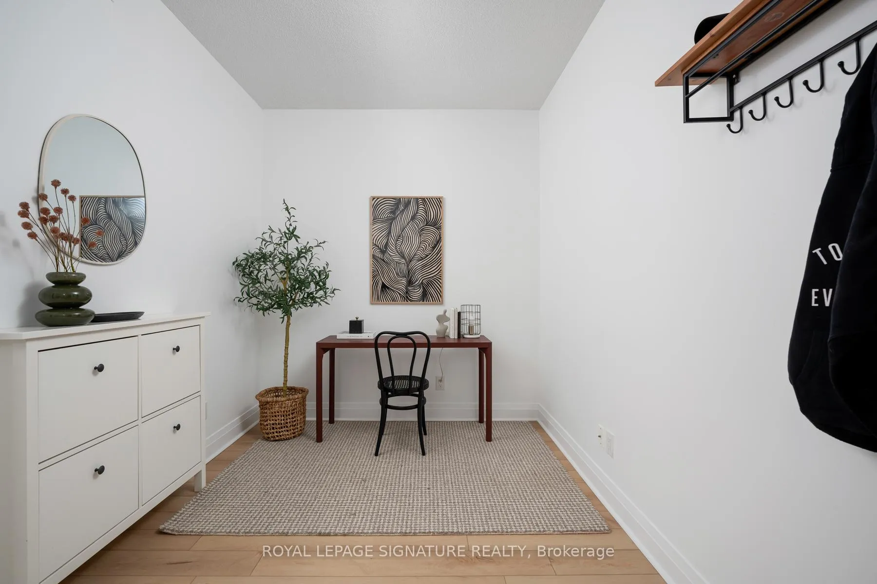 Photo 3 of Unit 613, 17 Kenaston Gardens, North York, Bayview Village — HOMEH