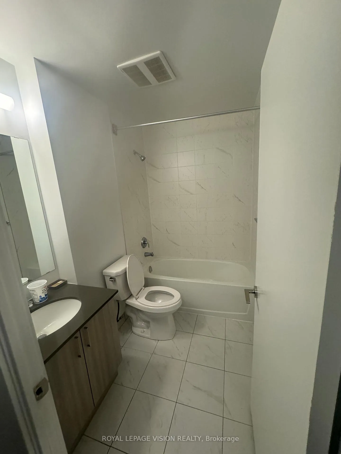 Photo 9 of Unit 2503, 1455 Celebration Drive, Pickering, Bay Ridges — HOMEH