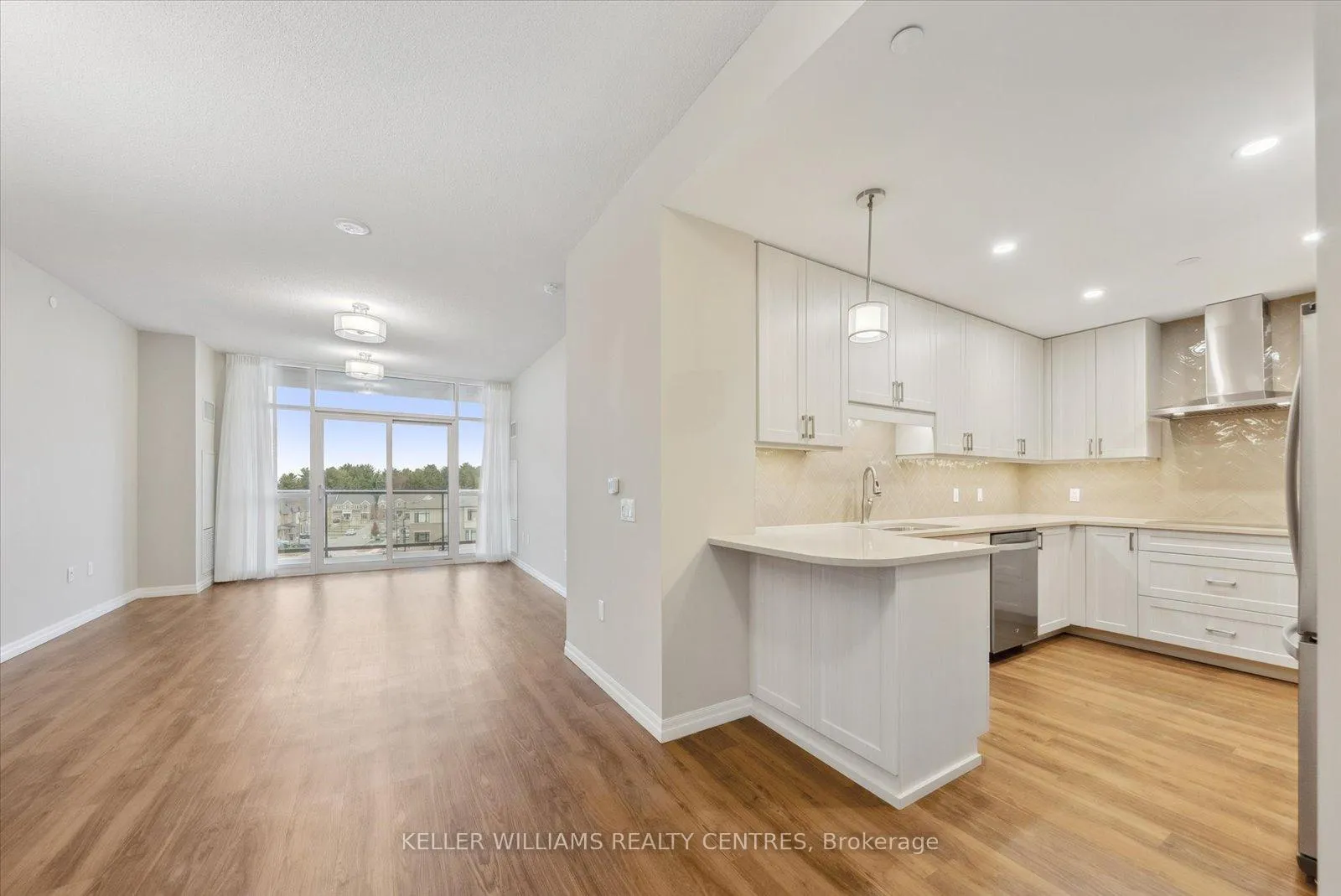Photo 4 of Unit 515, 460 William Graham Drive, Aurora, Rural Aurora — HOMEH