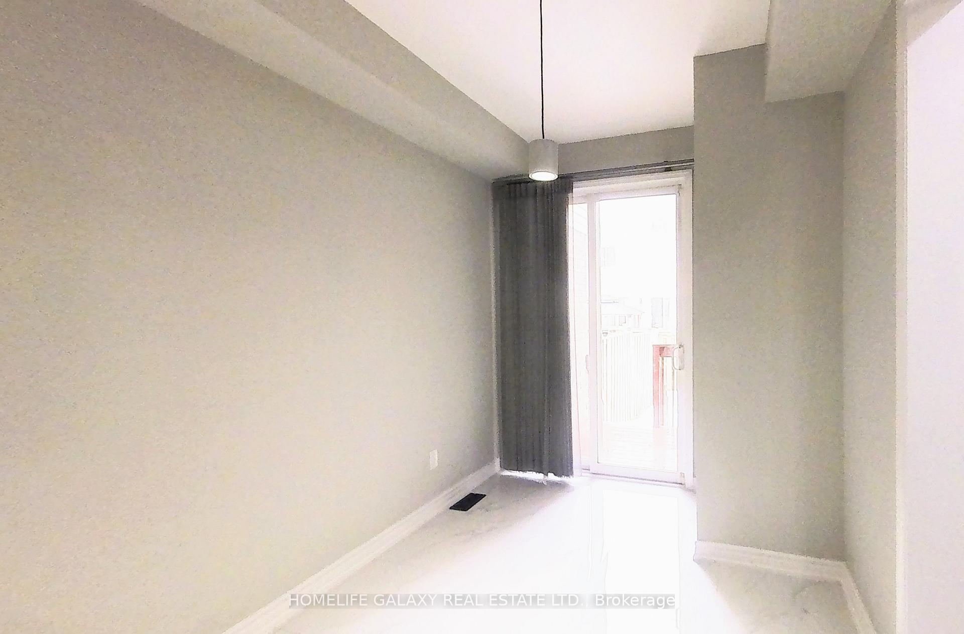 Photo 8 of 105 Silverwood Circle, Ajax, Central East — HOMEH