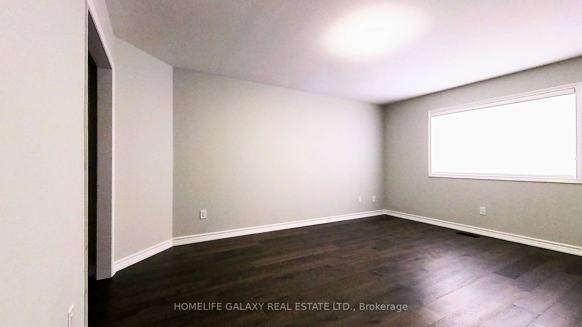 Photo 10 of 105 Silverwood Circle, Ajax, Central East — HOMEH
