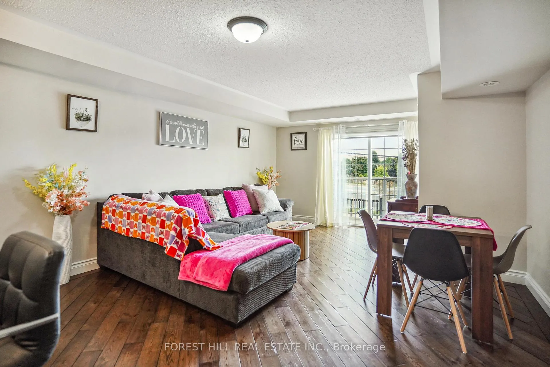 Photo 5 of Unit 60, 182 Kingston rd W, Ajax, Central — HOMEH