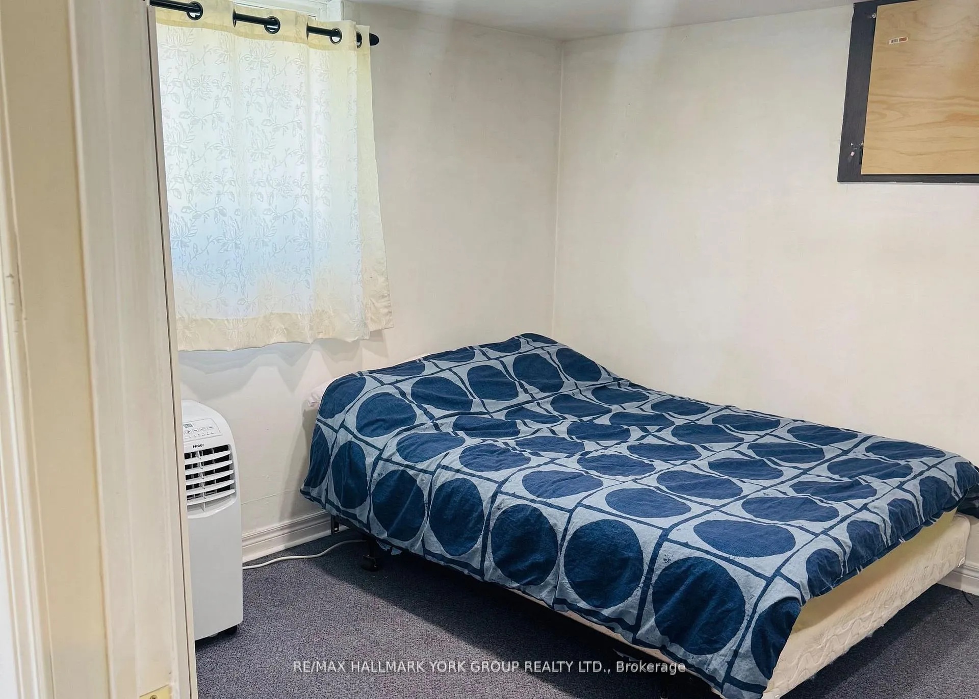 Photo 12 of Unit Lower, 9 Micmac Crescent, North York, Pleasant View — HOMEH