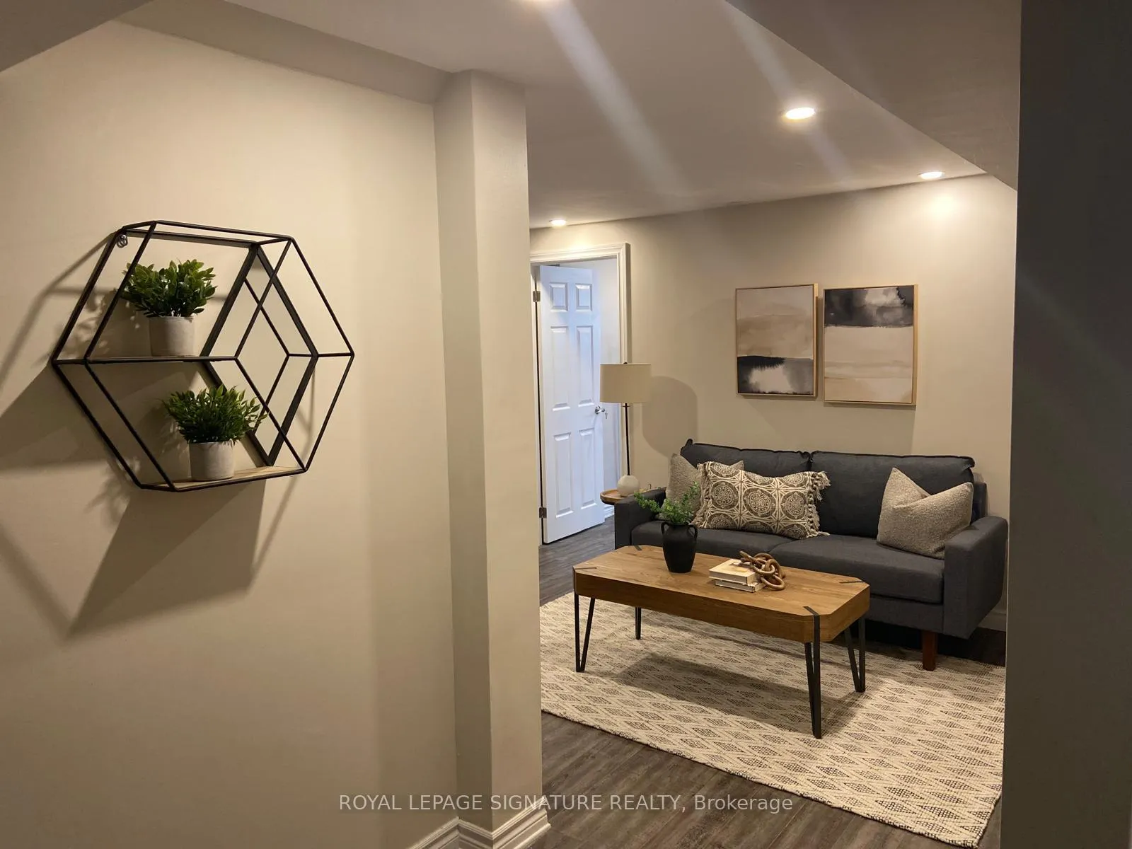 Photo 1 of Unit BSMT, 9 Kingsway Gate, Clarington, Courtice — HOMEH