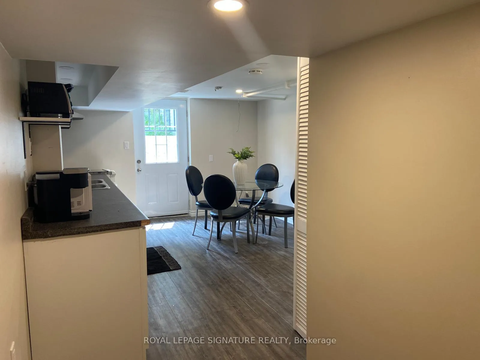 Photo 10 of Unit BSMT, 9 Kingsway Gate, Clarington, Courtice — HOMEH