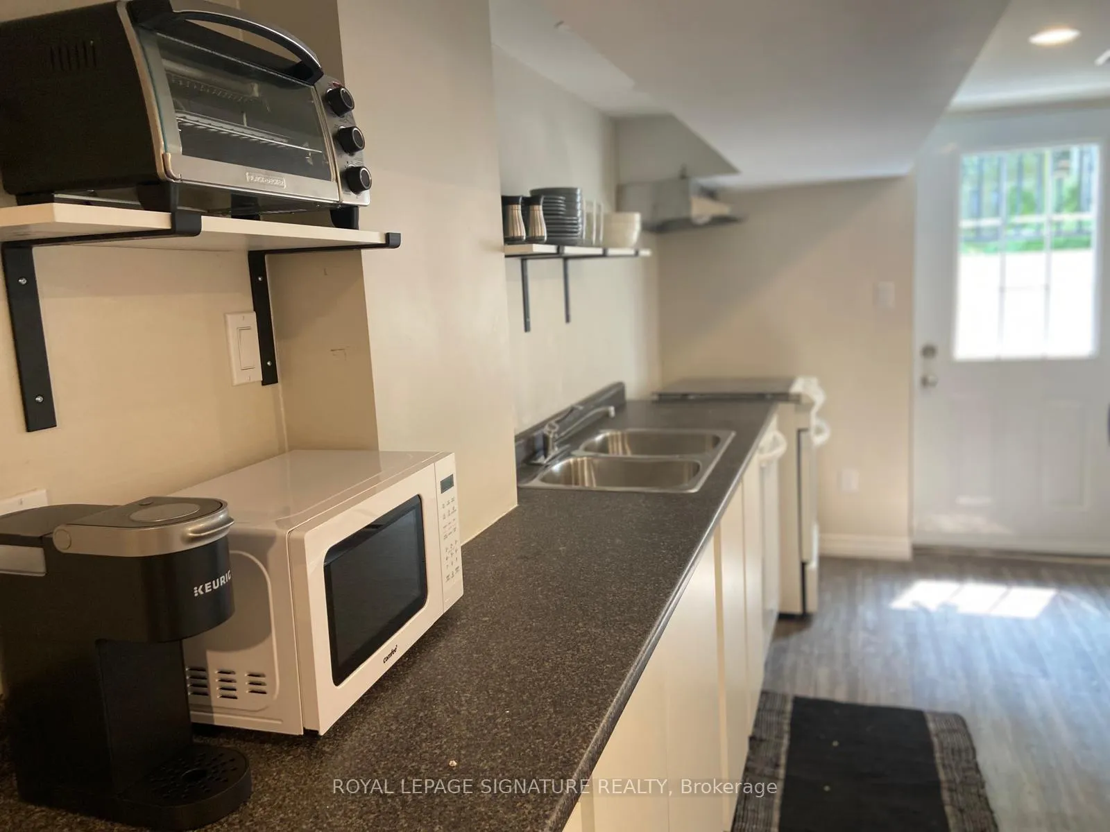 Photo 12 of Unit BSMT, 9 Kingsway Gate, Clarington, Courtice — HOMEH
