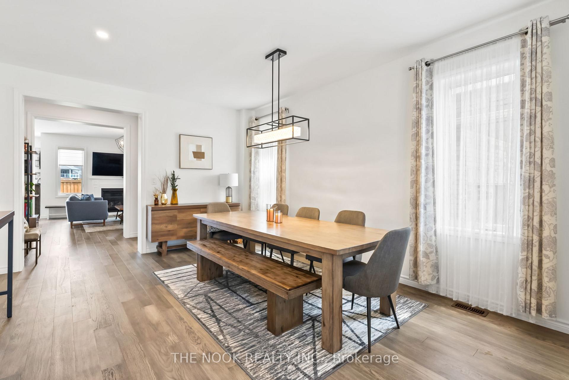 Photo 7 of 7 Higham Place, Clarington, Bowmanville — HOMEH