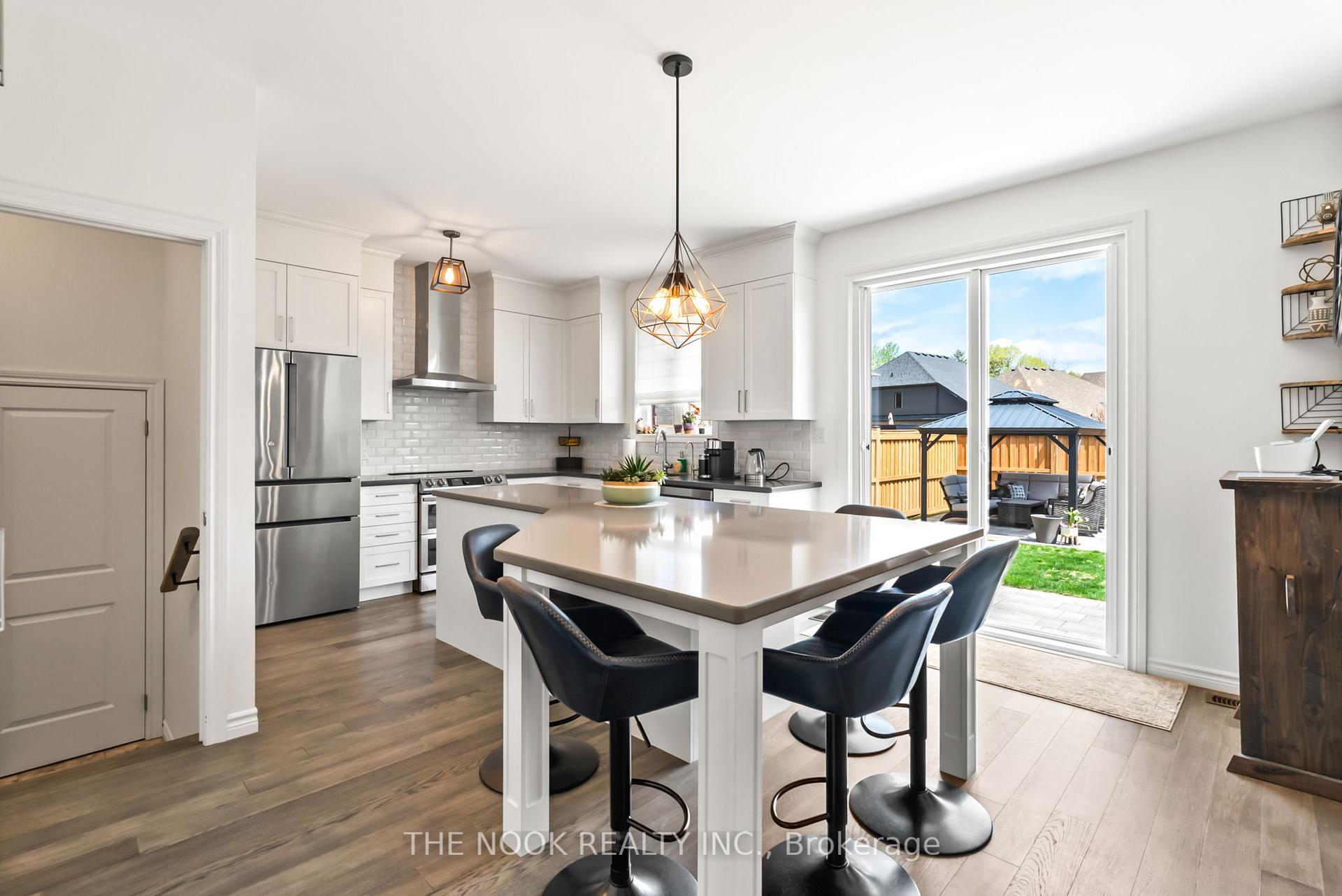 Photo 14 of 7 Higham Place, Clarington, Bowmanville — HOMEH