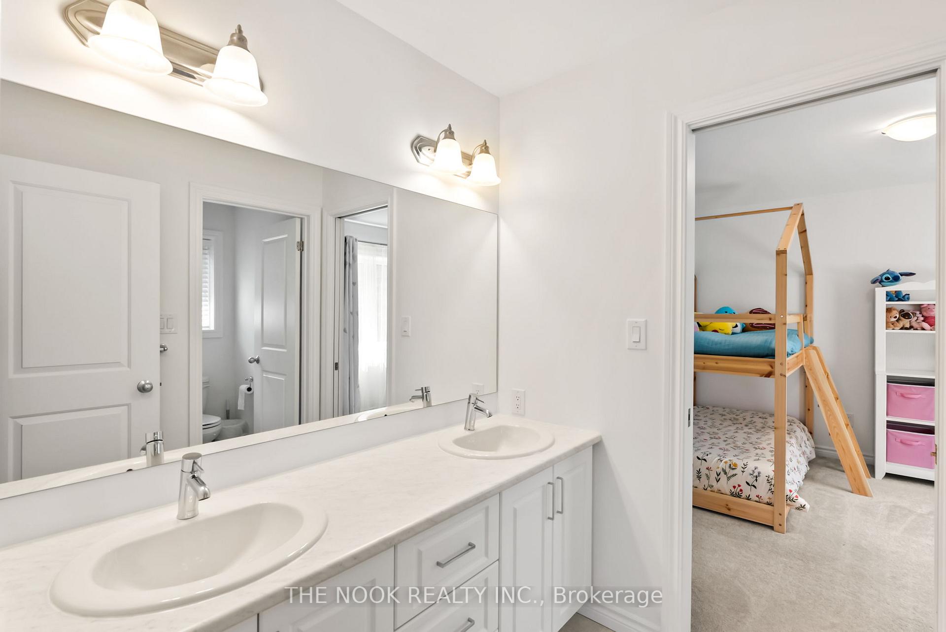 Photo 29 of 7 Higham Place, Clarington, Bowmanville — HOMEH