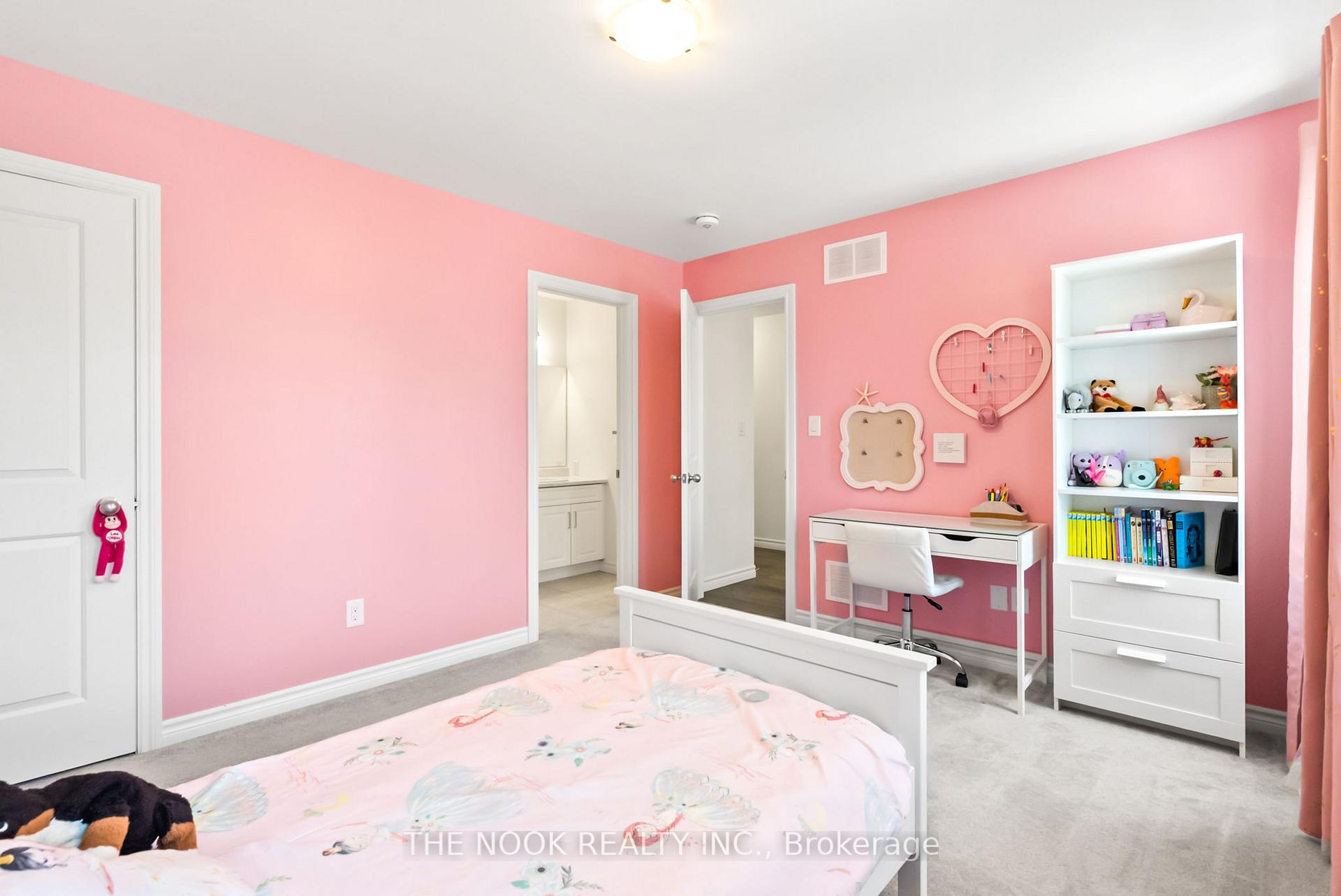 Photo 37 of 7 Higham Place, Clarington, Bowmanville — HOMEH