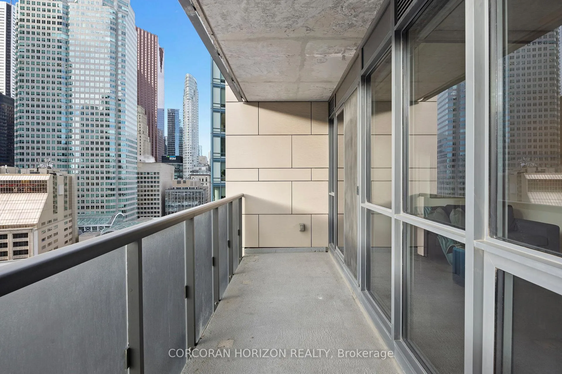 Photo 14 of Unit 1703, 1 The Esplanade, Toronto, Waterfront Communities — HOMEH