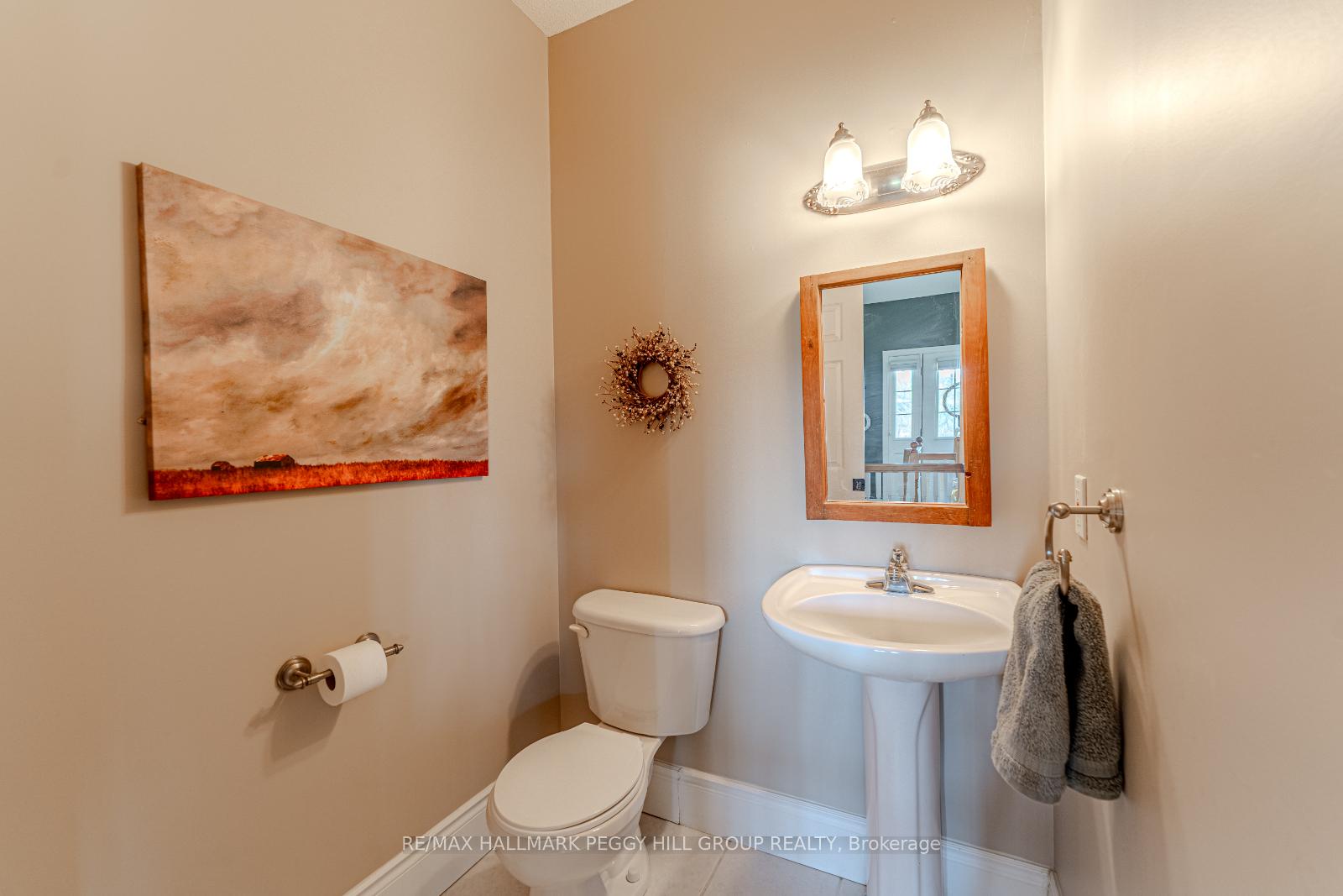 Photo 13 of 3705 County Road 124, Clearview, Nottawa — HOMEH